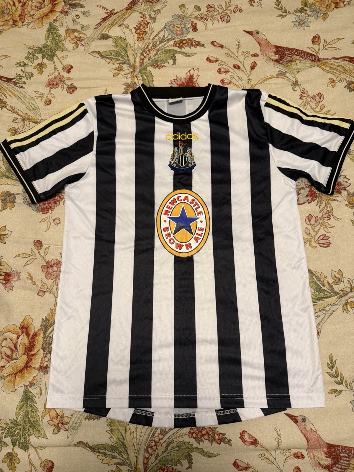Adidas Newcastle United 1996/1997 Home Shirt Jersey Men’s Large Vintage Adidas Newcastle United 1996/1997 Home Shirt Jersey Men’s Large Vintage