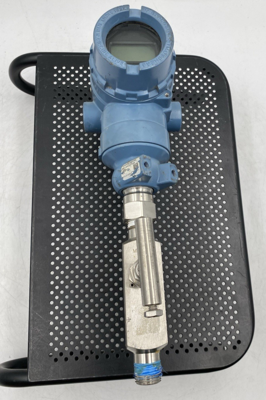 Rosemount 2051TG3A2B21AM4S5B4 Pressure Transmitter with C30610-1125-00 Manifold