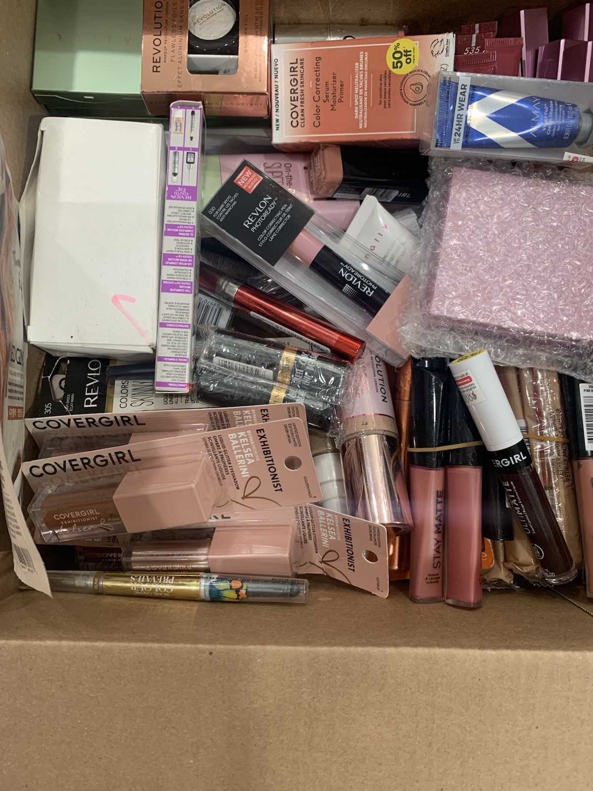 100 pcs--Mixed MAKEUP, FACE, LIPS, & LASHES & POLISH Random Pick 100 pcs--Mixed MAKEUP, FACE, LIPS, & LASHES & POLISH Random Pick