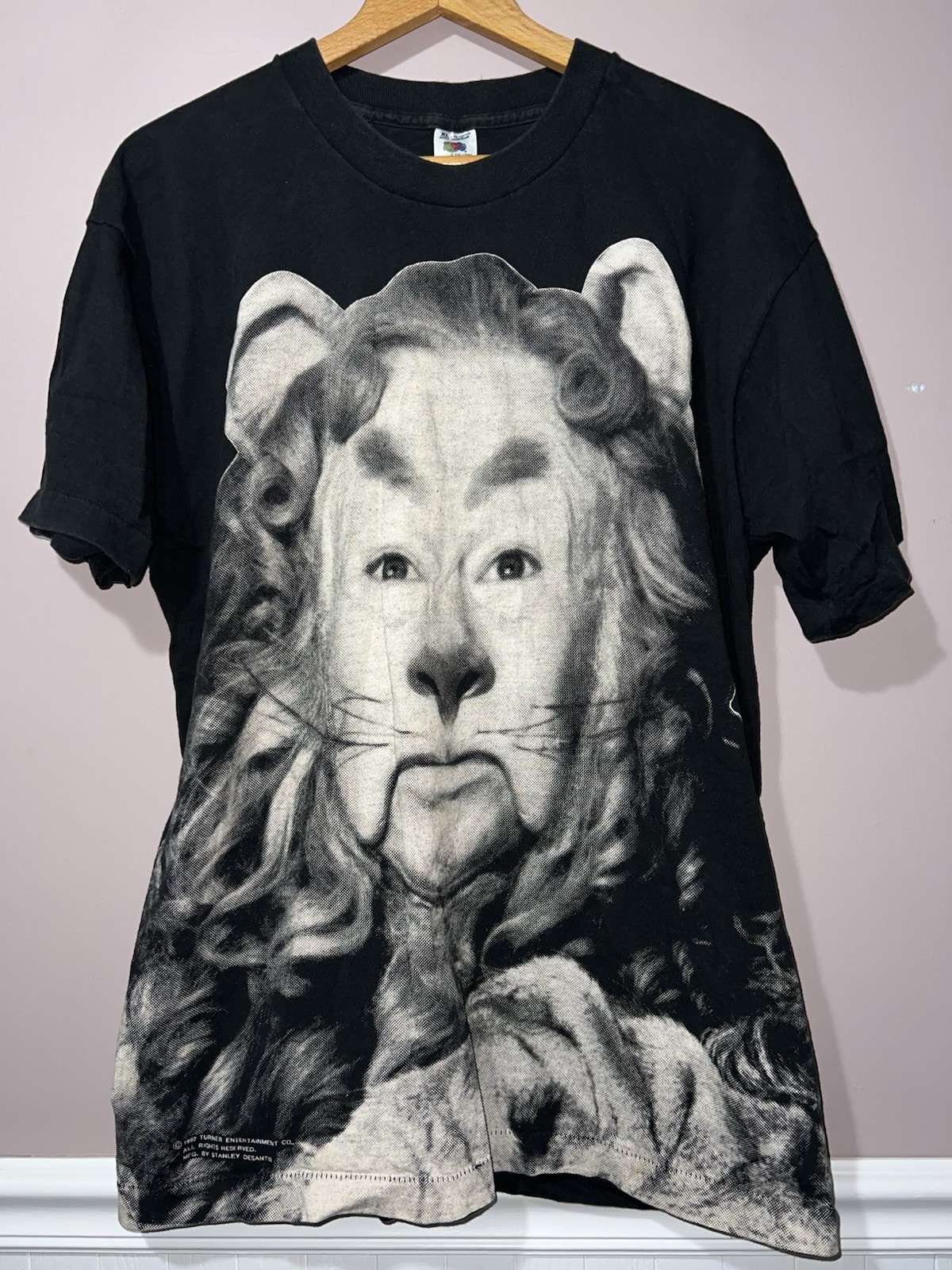VINTAGE 1992 WIZARD OF OZ x STANLEY DESANTIS COWARDLY LION SHIRT XL 