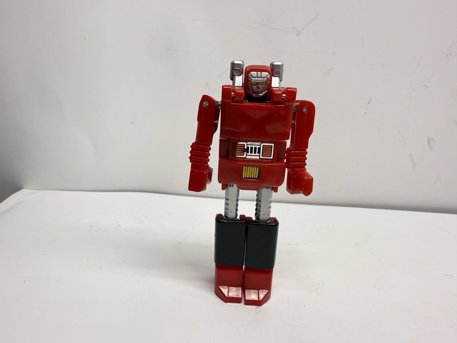 vintage 1983 Bandai GoBots SCOOTER MR-16 Figure