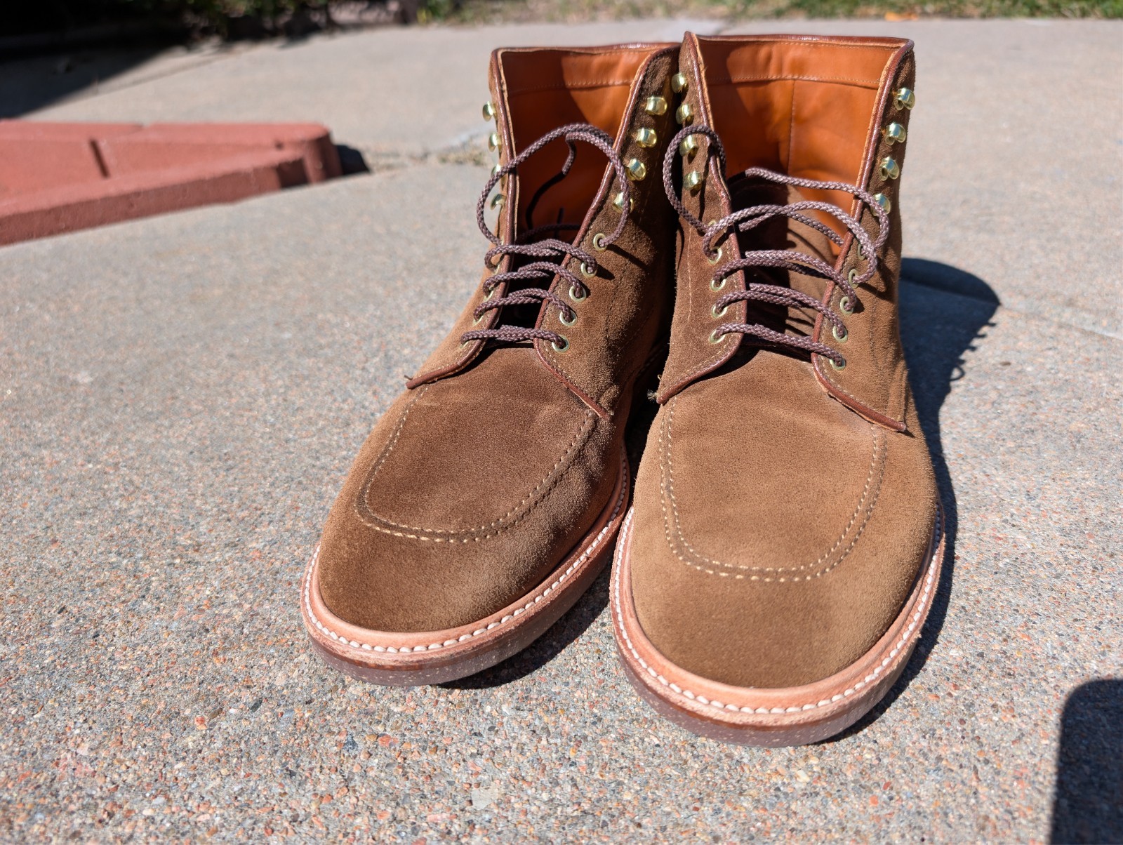 Alden Snuff Suede Indy Boot size 11.5 US Alden Snuff Suede Indy Boot size 11.5 US