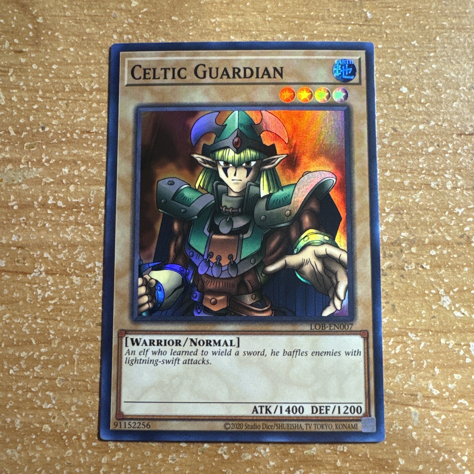 🔥 YUGIOH Celtic Guardian LOB-EN007 SUPER RARE HOLOFOIL NEAR MINT 🔥 YUGIOH Celtic Guardian LOB-EN007 SUPER RARE HOLOFOIL NEAR MINT