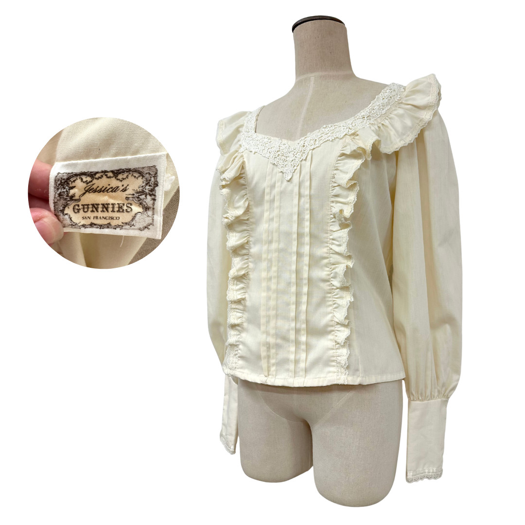 Vintage 1970s Jessica\'s Gunnies by Gunne Sax Romantic Cream Ruffle Blouse