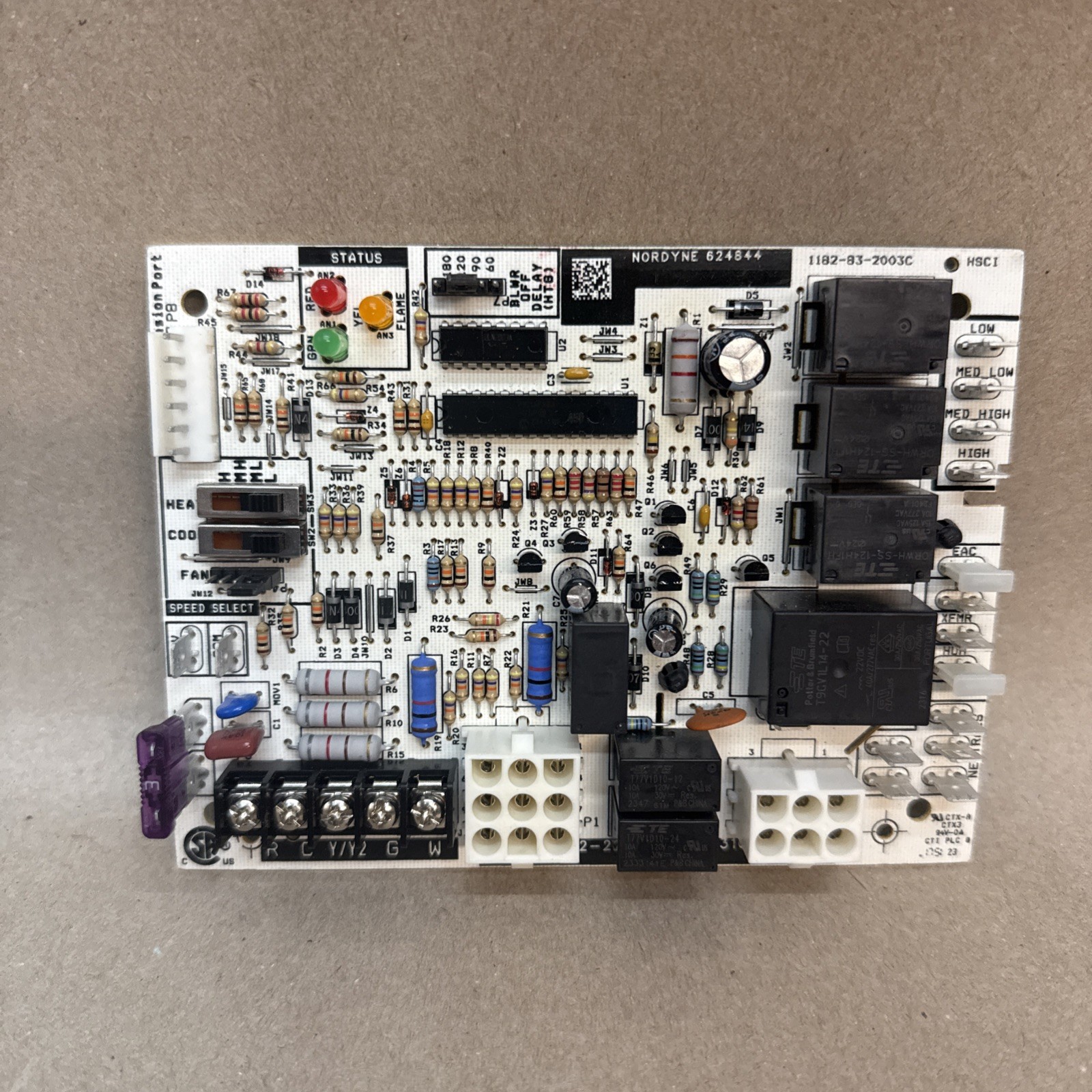 Nordyne Intertherm Miller 1182-201 Furnace Control Circuit Board 624844 B2 Nordyne Intertherm Miller 1182-201 Furnace Control Circuit Board 624844 B2