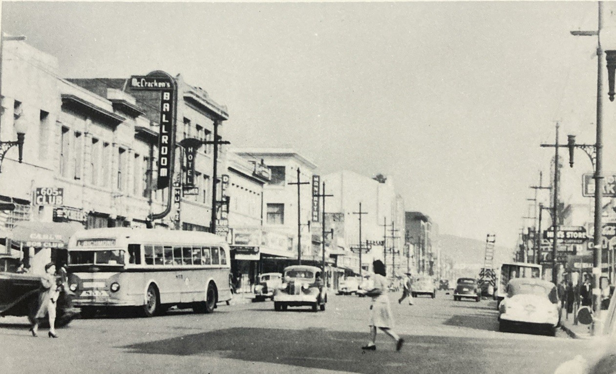 Richmond CA MacDonald Ave East From 6th Postcard Busy Street Scene Buses Cars Richmond CA MacDonald Ave East From 6th Postcard Busy Street Scene Buses Cars