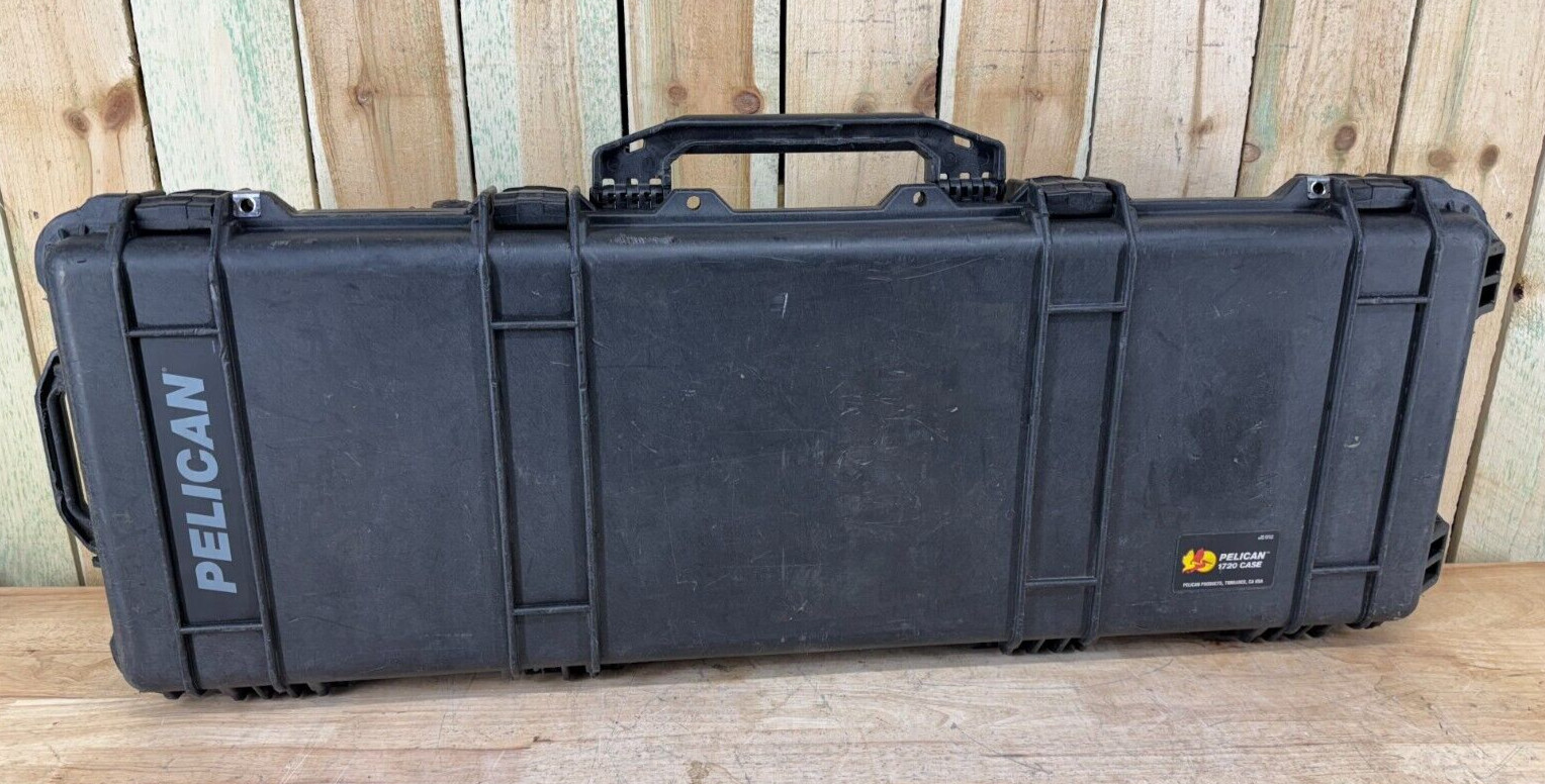 Pelican 1720 Rifle Case Protector Rolling Black Long Grade AB Pelican 1720 Rifle Case Protector Rolling Black Long Grade AB