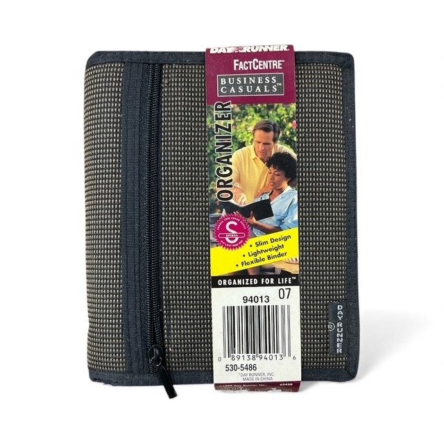 VTG Day Runner Business Casuals Zip Around Organizer Planner 94013 6.25\ VTG Day Runner Business Casuals Zip Around Organizer Planner 94013 6.25\