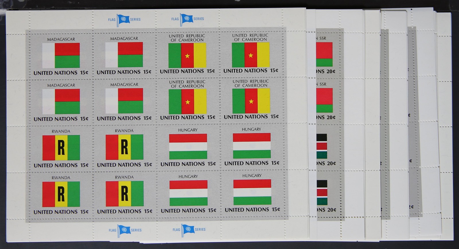 UN Flag Sheets - 1980 -1989 40 Diff Sheets MNH M176 UN Flag Sheets - 1980 -1989 40 Diff Sheets MNH M176