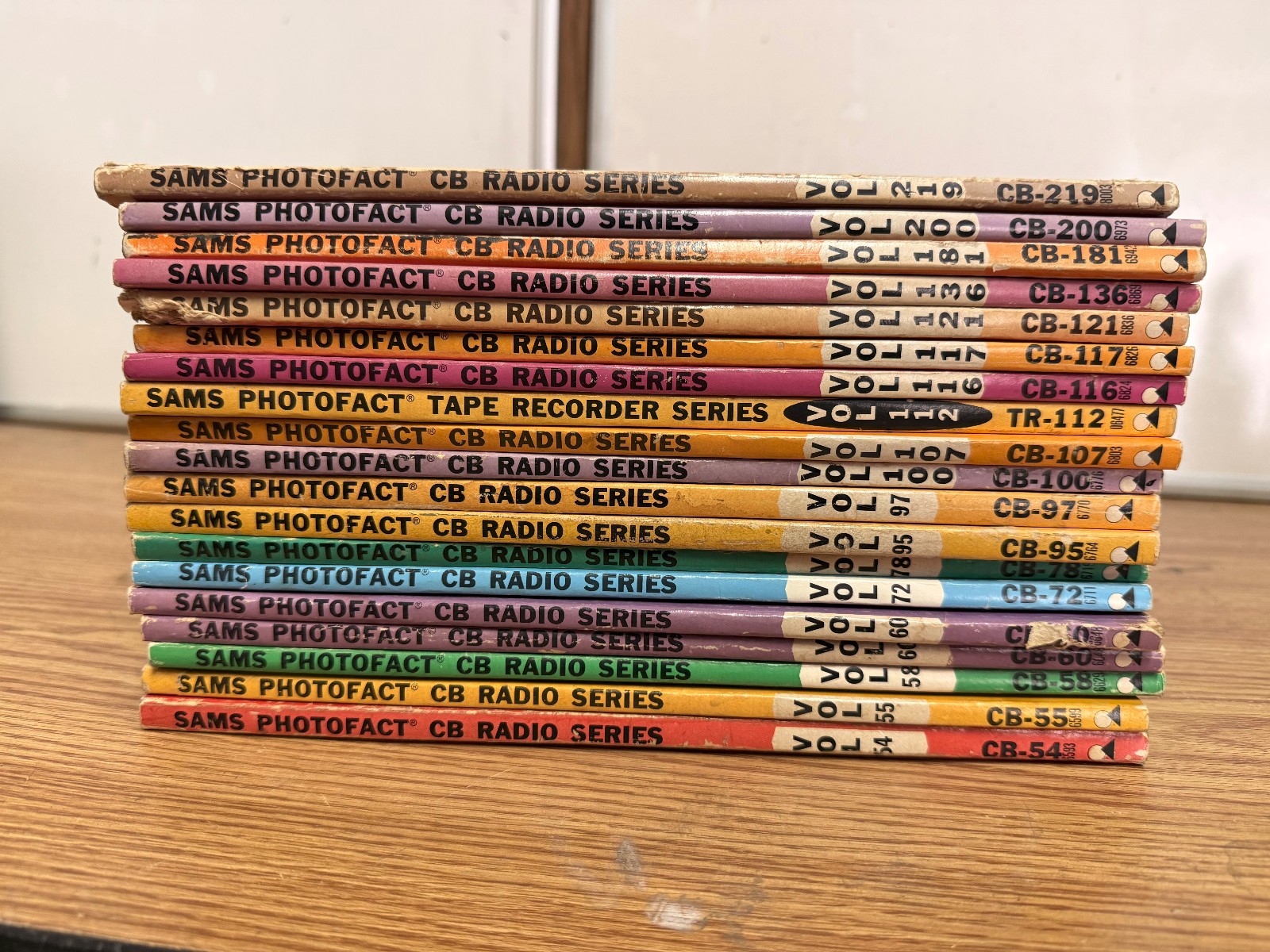 Sams Photofacts CB Series ton of different books, $10/EA