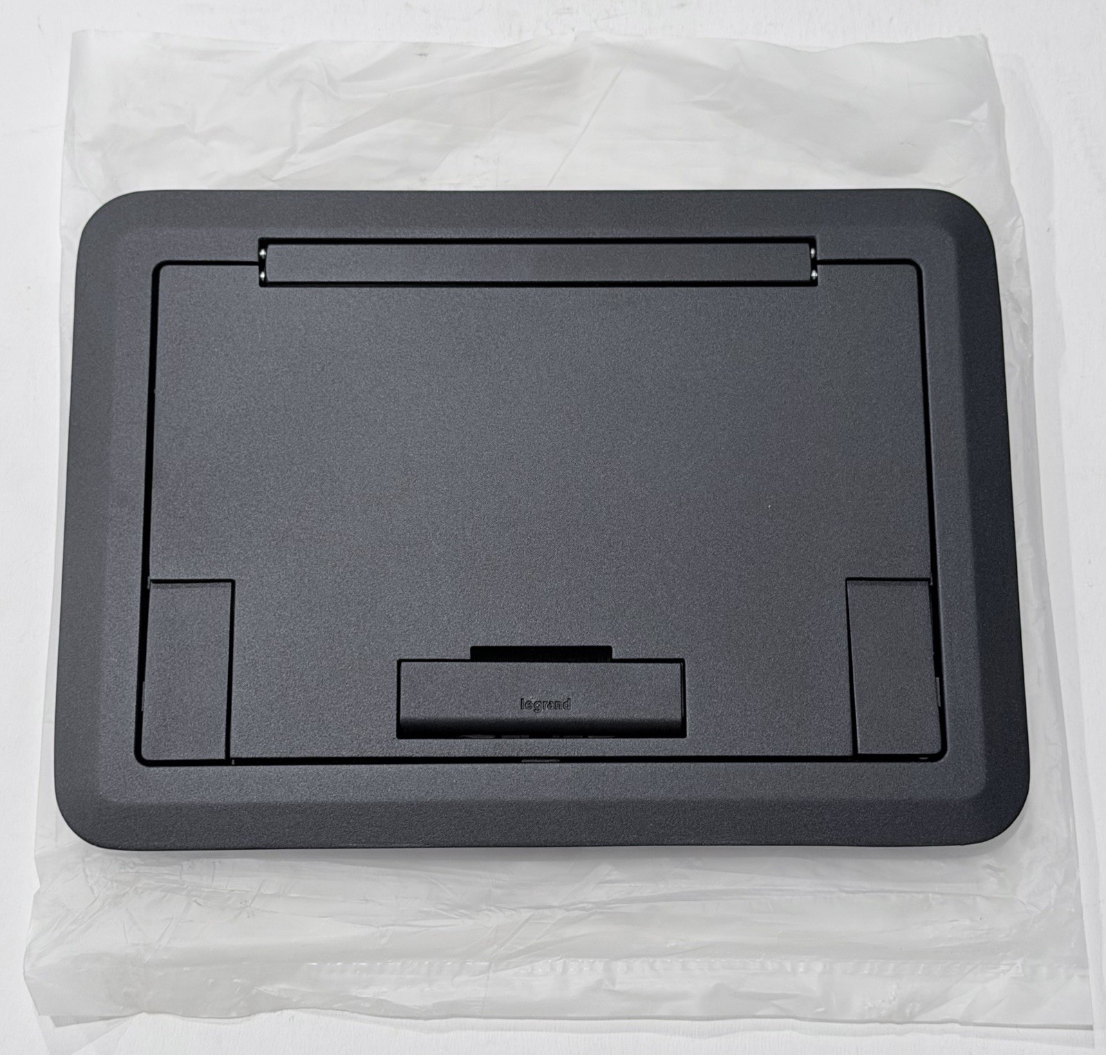 Walker Legrand Wiremold EFB45BTCBK EVO Floor Box Surface Cover Black Evolution