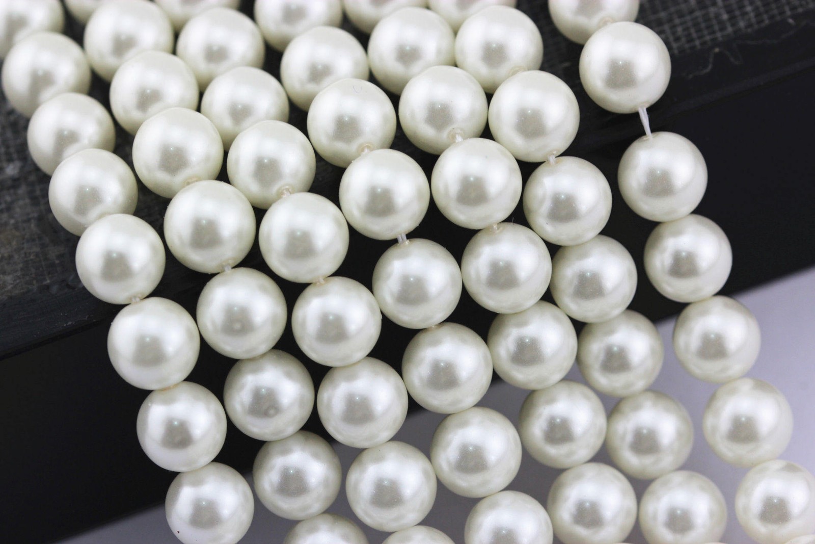 White Shell Pearl Smooth Round Beads 3mm 4mm 6mm 8mm 10mm 12mm 15.5