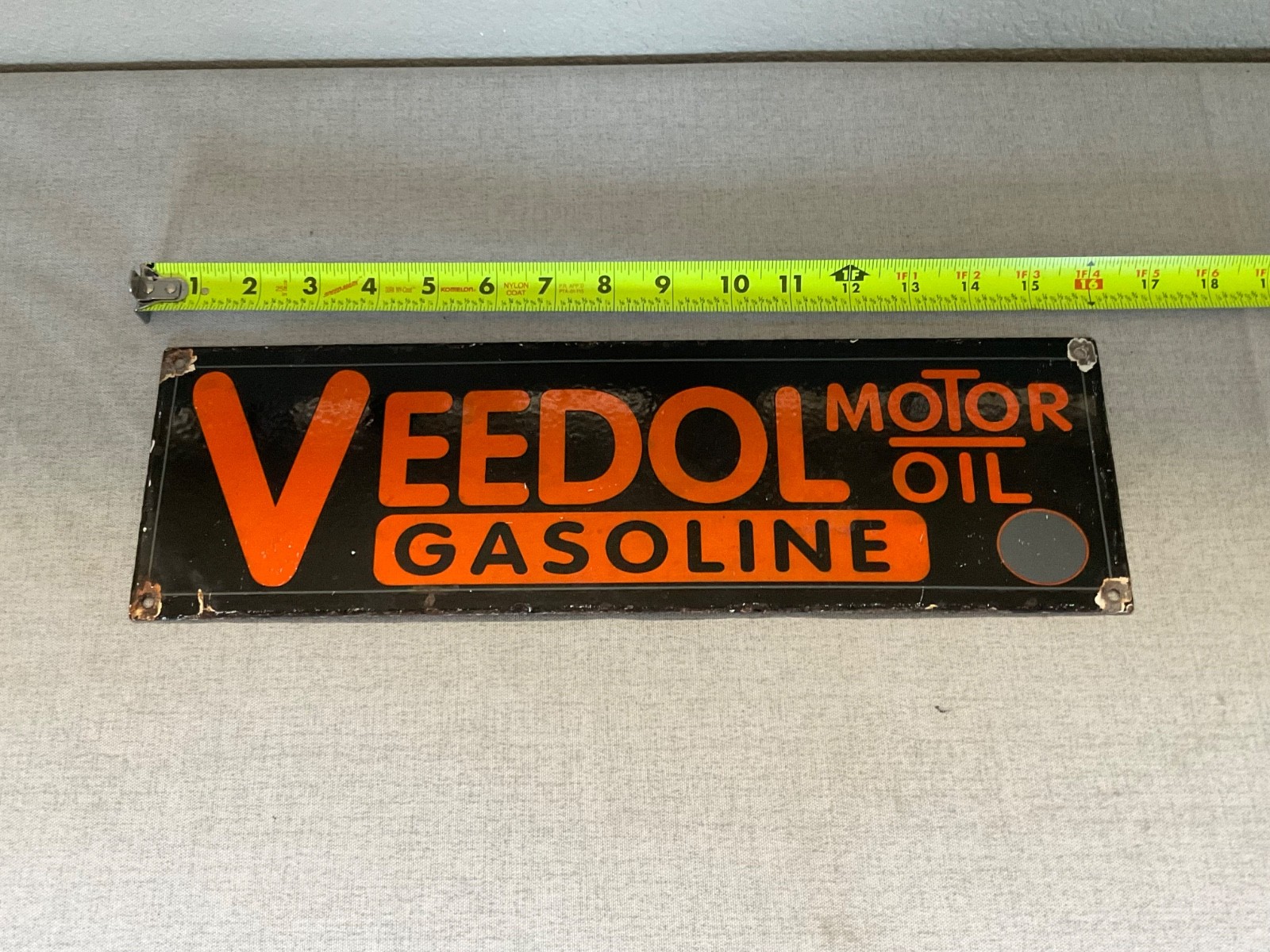 VINTAGE VEEDOL MOTOR OIL PORCELAIN GAS STATION ADVERTISING SIGN