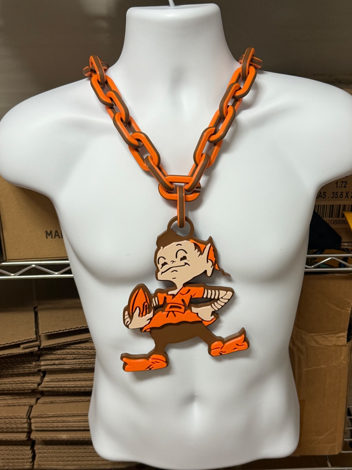 Cleveland Browns Elf Oversized Necklace Chain – Game Day Brownie Elf