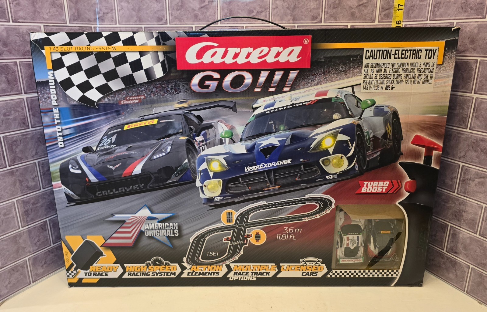 Carrera Go 1/43 Slot Car Track & Cars Set *Open Box* Carrera Go 1/43 Slot Car Track & Cars Set *Open Box*