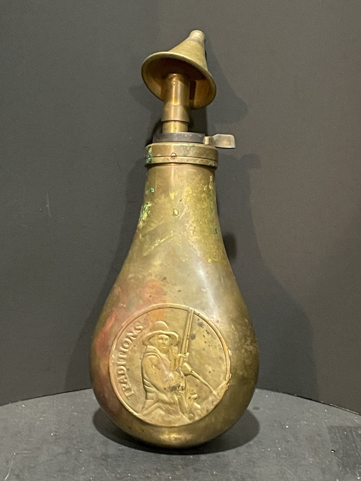 Old Brass Victorian Style Tradition Gun Powder Flask Bottle Funnel Antique Gift Old Brass Victorian Style Tradition Gun Powder Flask Bottle Funnel Antique Gift