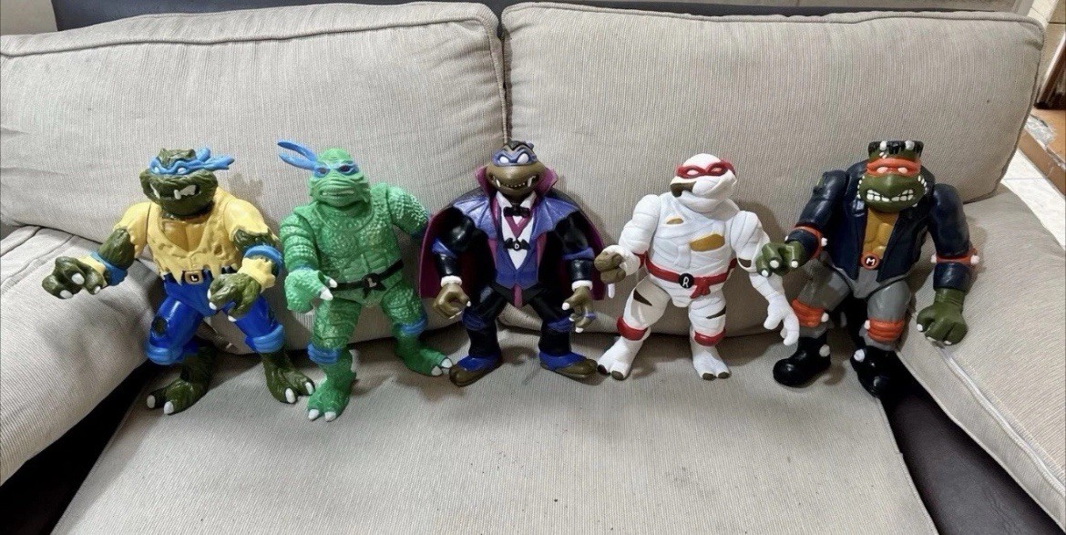 TMNT GIANT UNIVERSAL MONSTERS RARE 3d PRINT X 5 TMNT GIANT UNIVERSAL MONSTERS RARE 3d PRINT X 5