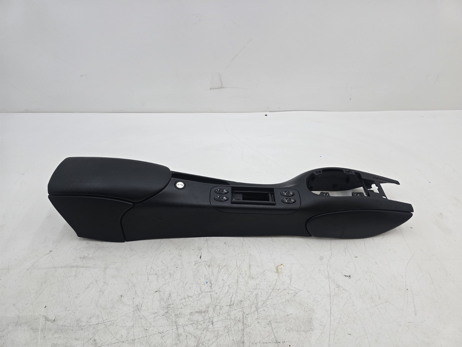 1997-2004 PORSCHE 911 BOXSTER 996 986 CENTER CONSOLE w ARMREST BLACK