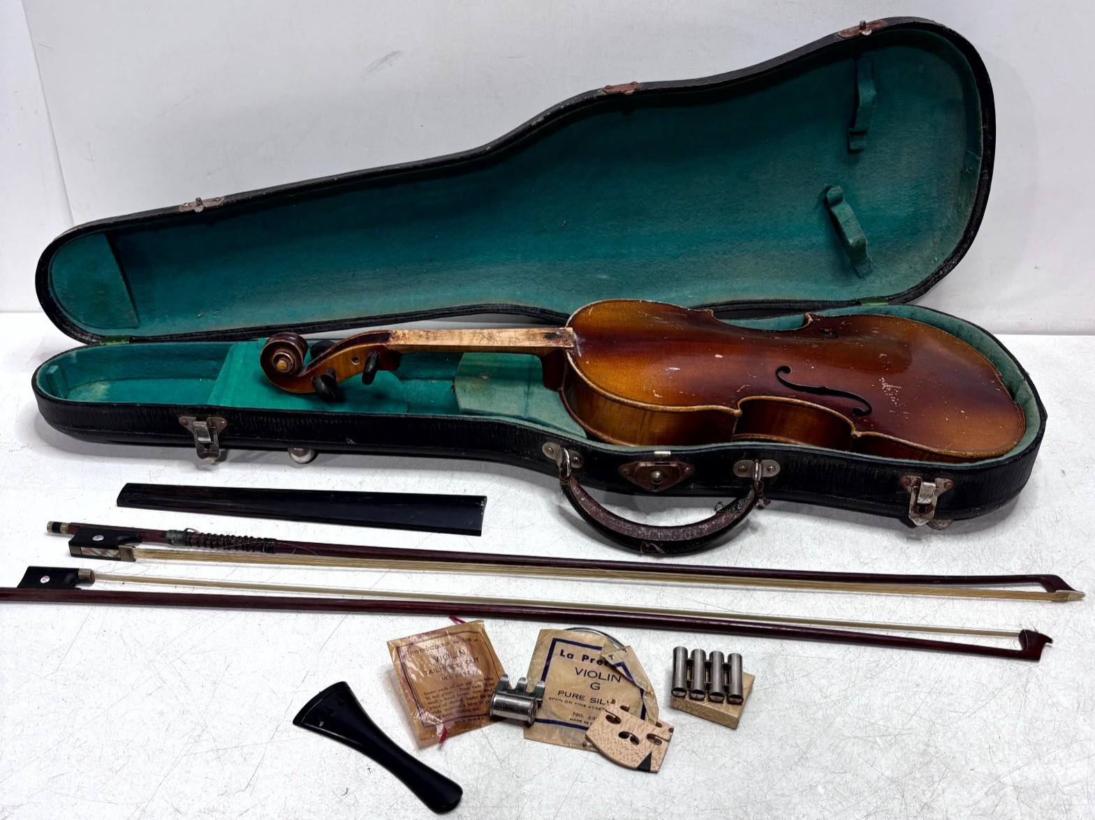 Vintage Acoustic Violin Copy of Nicolaus Amati Made in Germany With Case Bow Vintage Acoustic Violin Copy of Nicolaus Amati Made in Germany With Case Bow