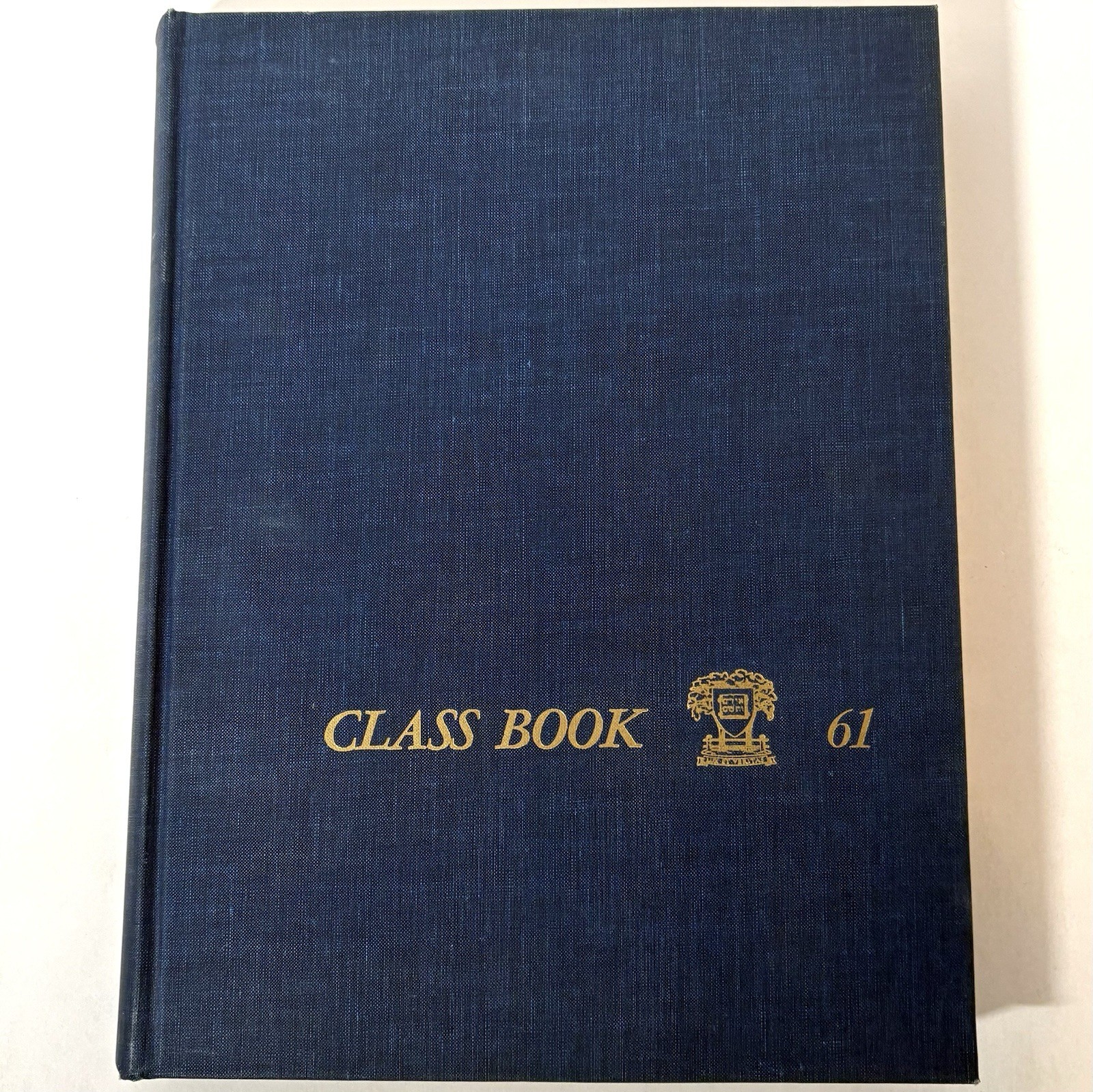 1961 Yale University Yearbook Senior Class Book Hardcover Vintage Photos ‘61