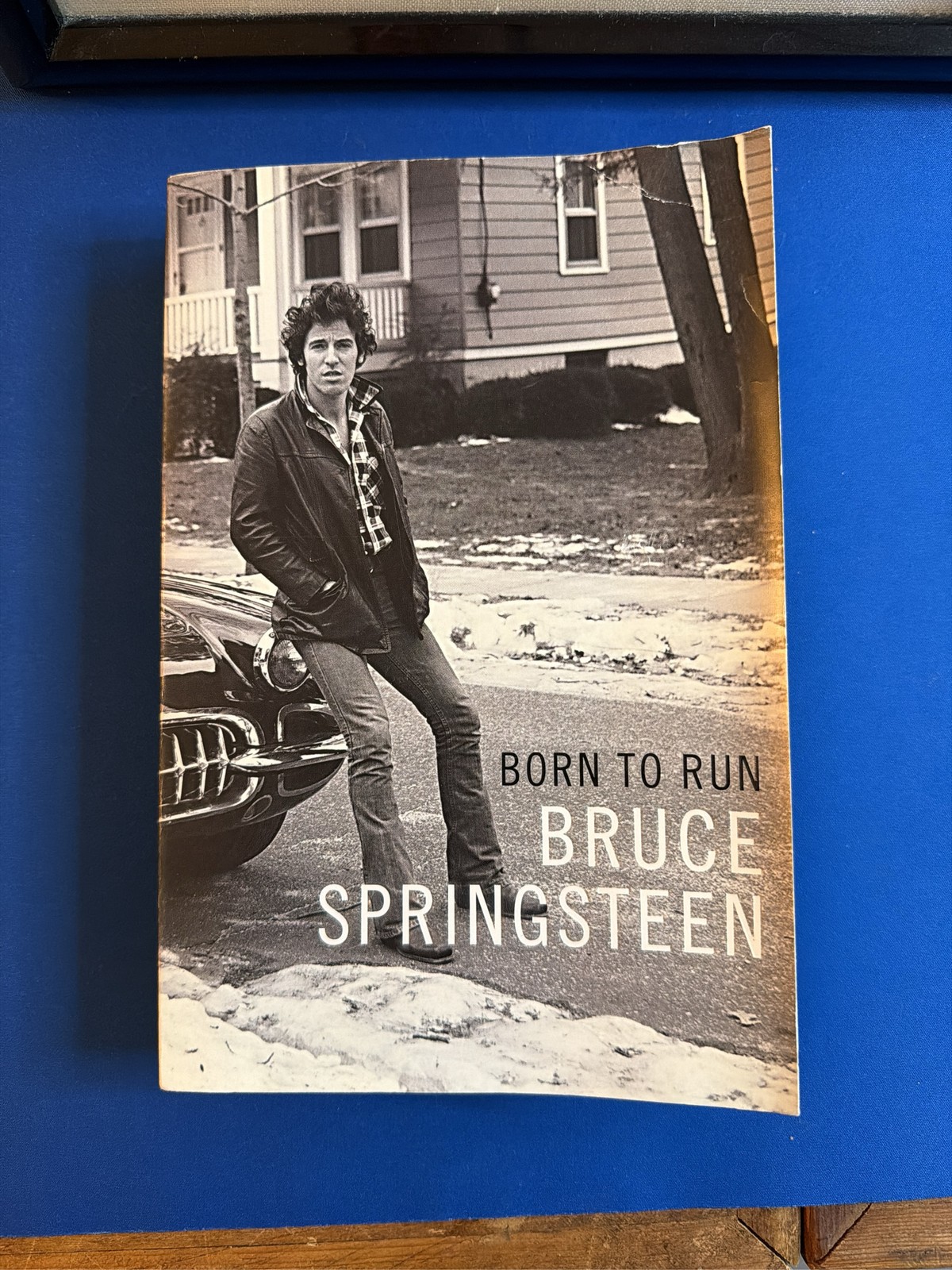 Bruce Springsteen Born To Run Signed First Edition Softcover Book Bruce Springsteen Born To Run Signed First Edition Softcover Book