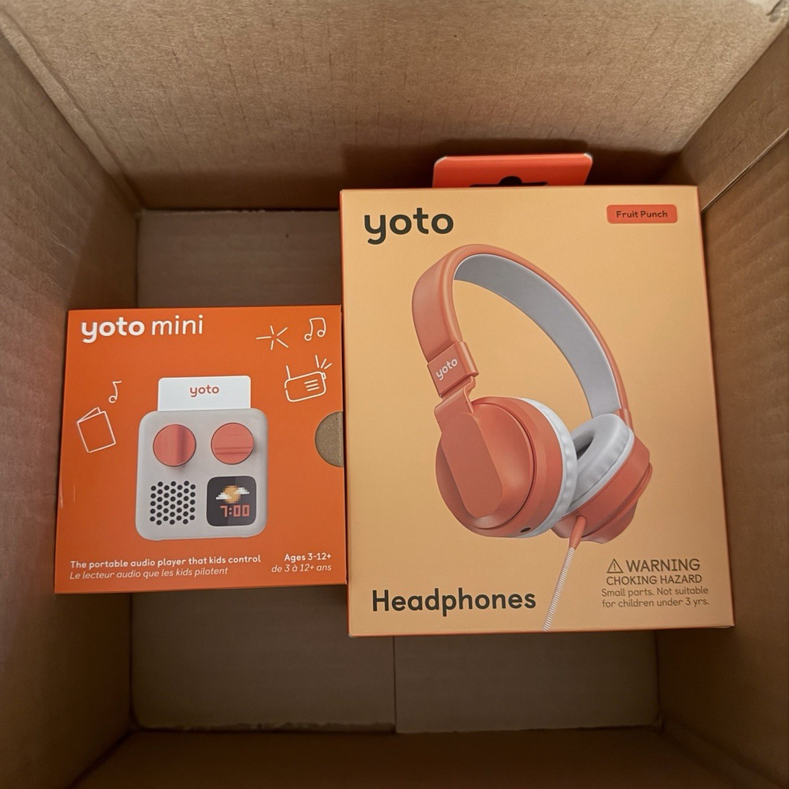 Yoto Mini Player 2024 Edition & Fruit Punch color Wired Headphone SET