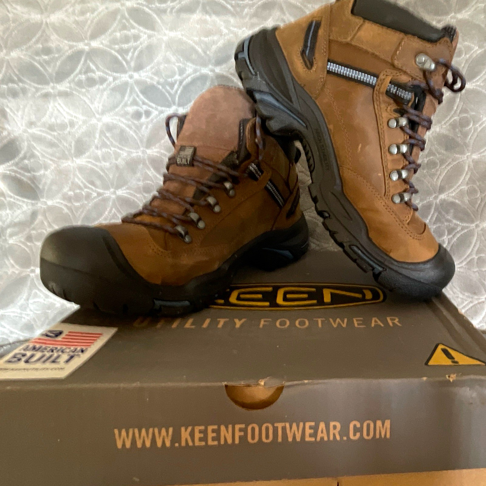 NEW KEEN Braddock 9.5D Utility Brown Lace-Up Steel Toe Work Boots w/box NEW KEEN Braddock 9.5D Utility Brown Lace-Up Steel Toe Work Boots w/box