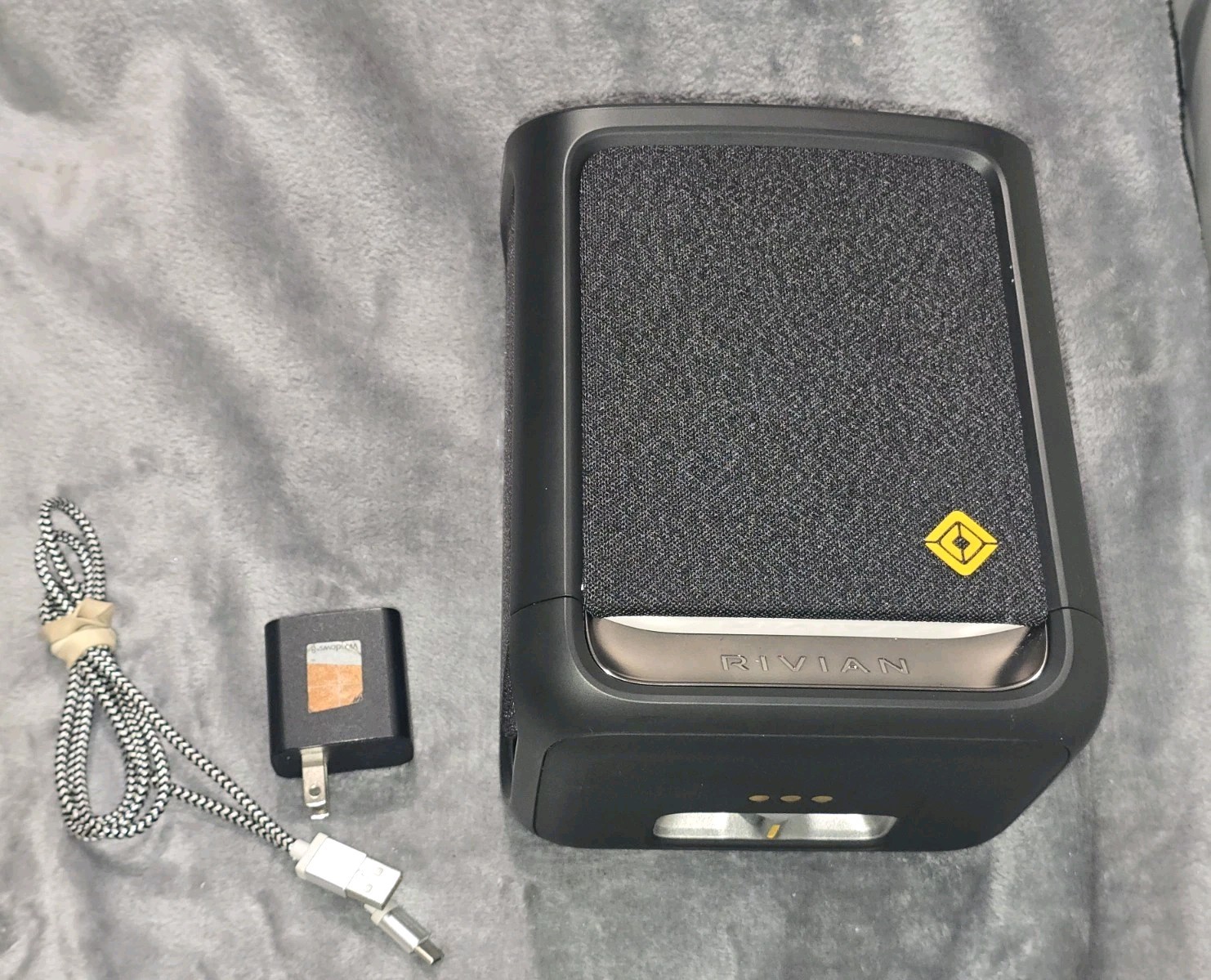 Rivian Class 2 Camp Speaker – OEM Bluetooth Portable Speaker With Charger TESTED Rivian Class 2 Camp Speaker – OEM Bluetooth Portable Speaker With Charger TESTED