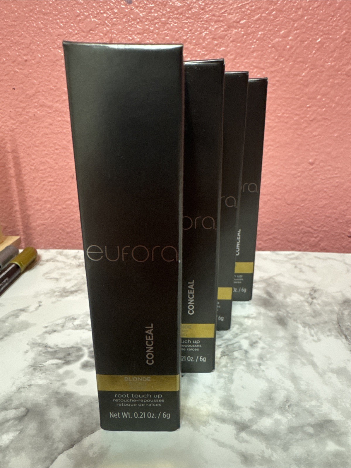 Eufora Conceal Root Touch Up Blonde Hair Root Touch Up Powder Brush - NEW Eufora Conceal Root Touch Up Blonde Hair Root Touch Up Powder Brush - NEW