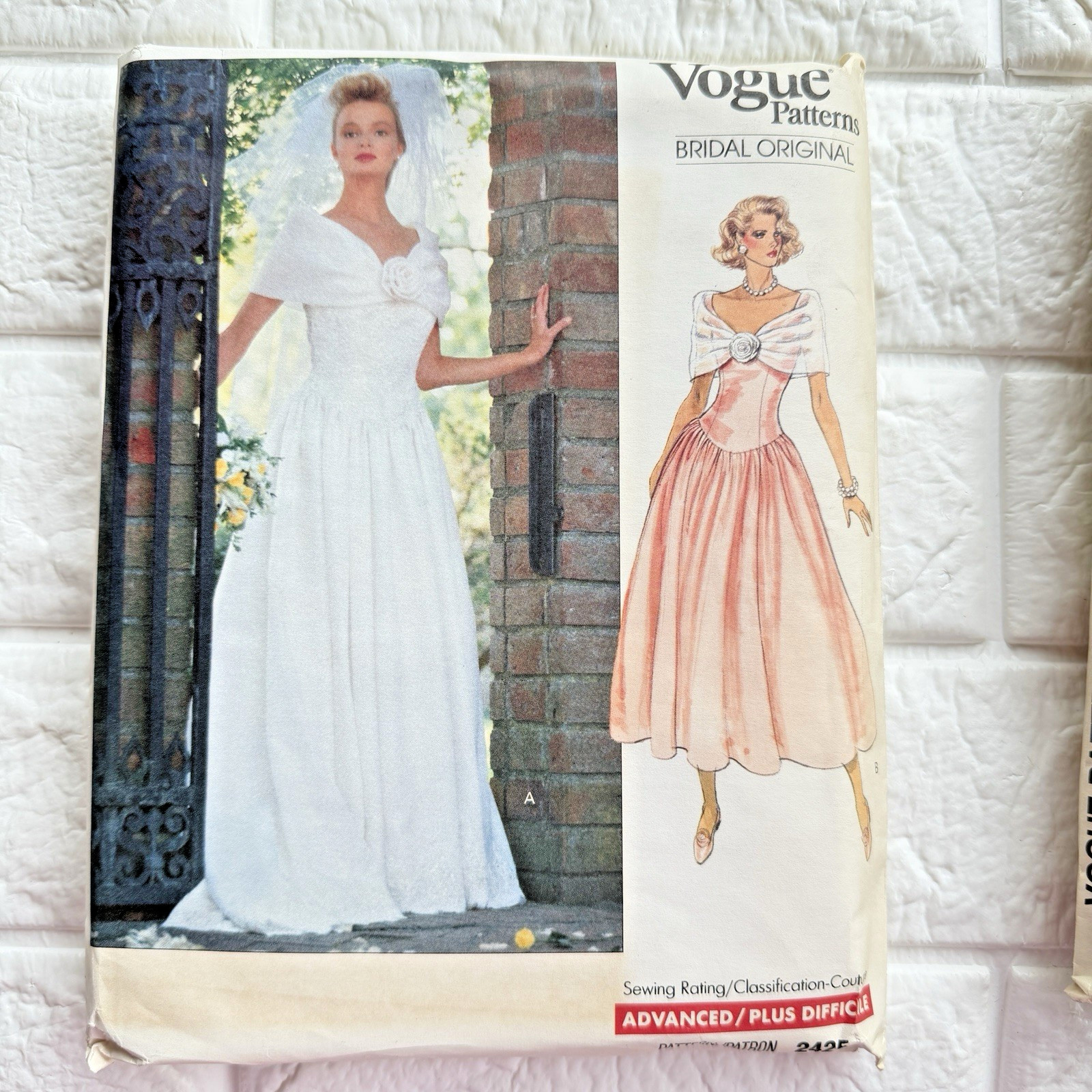 Vtg NEW Vogue 2425 Pattern 6 8 10 Bridal Original Romantic 90s Wedding Gown FF
