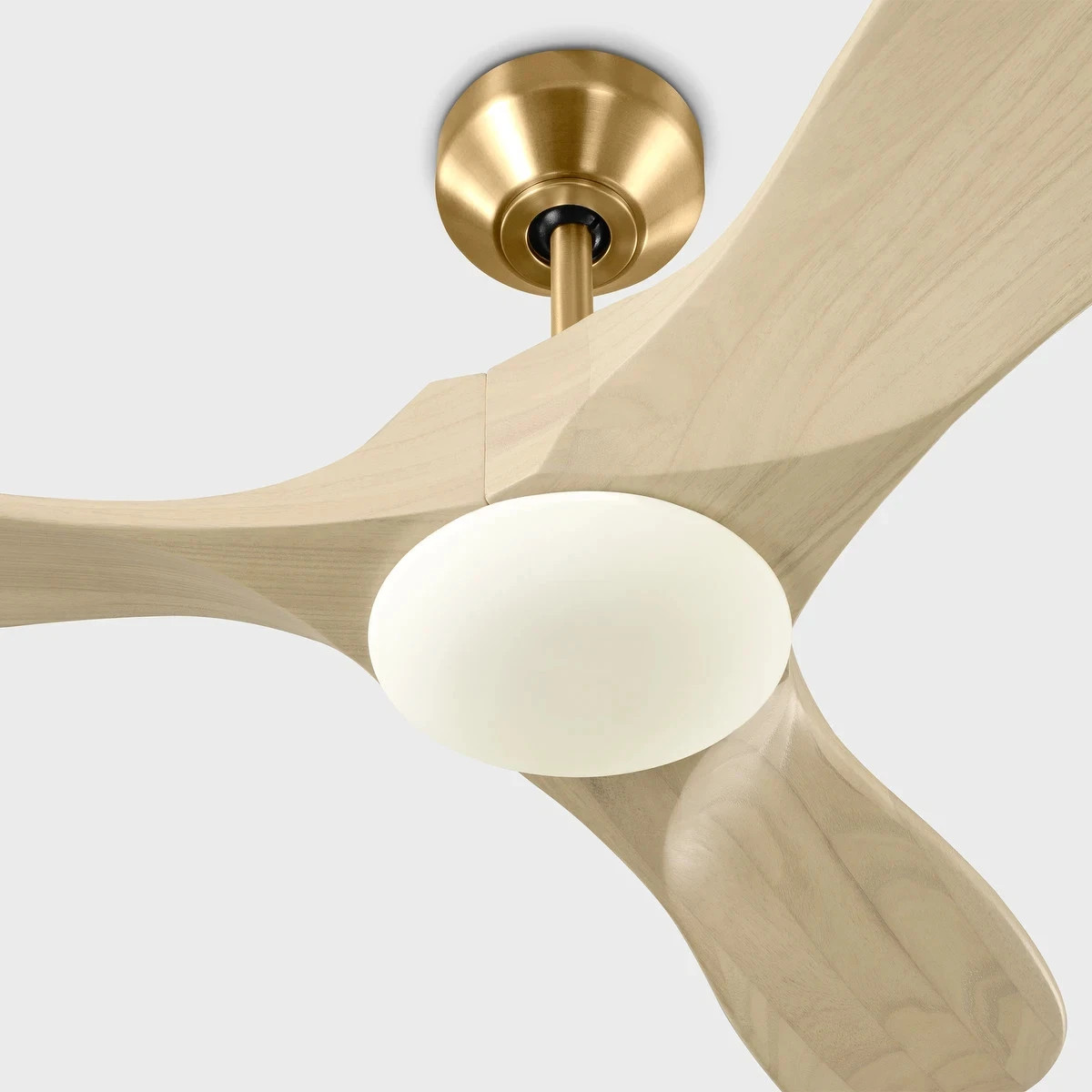 Visual Comfort LED Maverick Smart 44 Visual Comfort LED Maverick Smart 44
