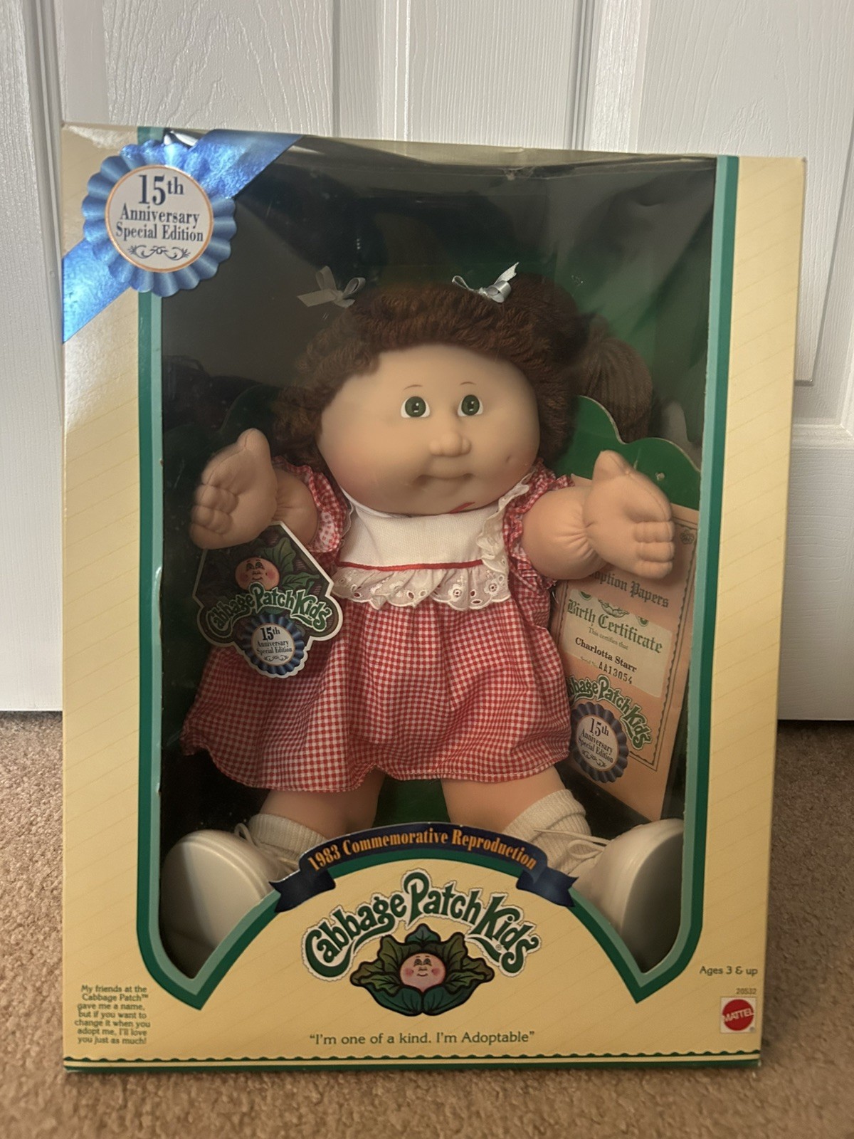 Vintage Cabbage Patch Doll 15th Anniversary Special Edition - Green Eyes MINT Vintage Cabbage Patch Doll 15th Anniversary Special Edition - Green Eyes MINT