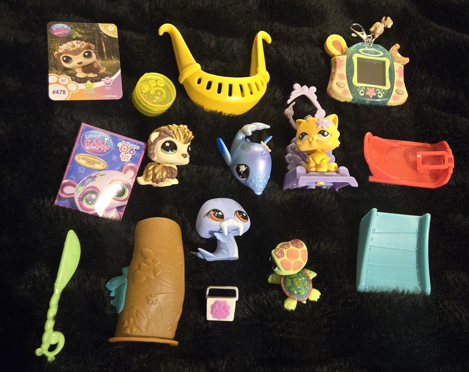 Littlest Pet Shop LOT Vintage & Modern with LPS Tamagotchi Please Read Desc TYSM Littlest Pet Shop LOT Vintage & Modern with LPS Tamagotchi Please Read Desc TYSM