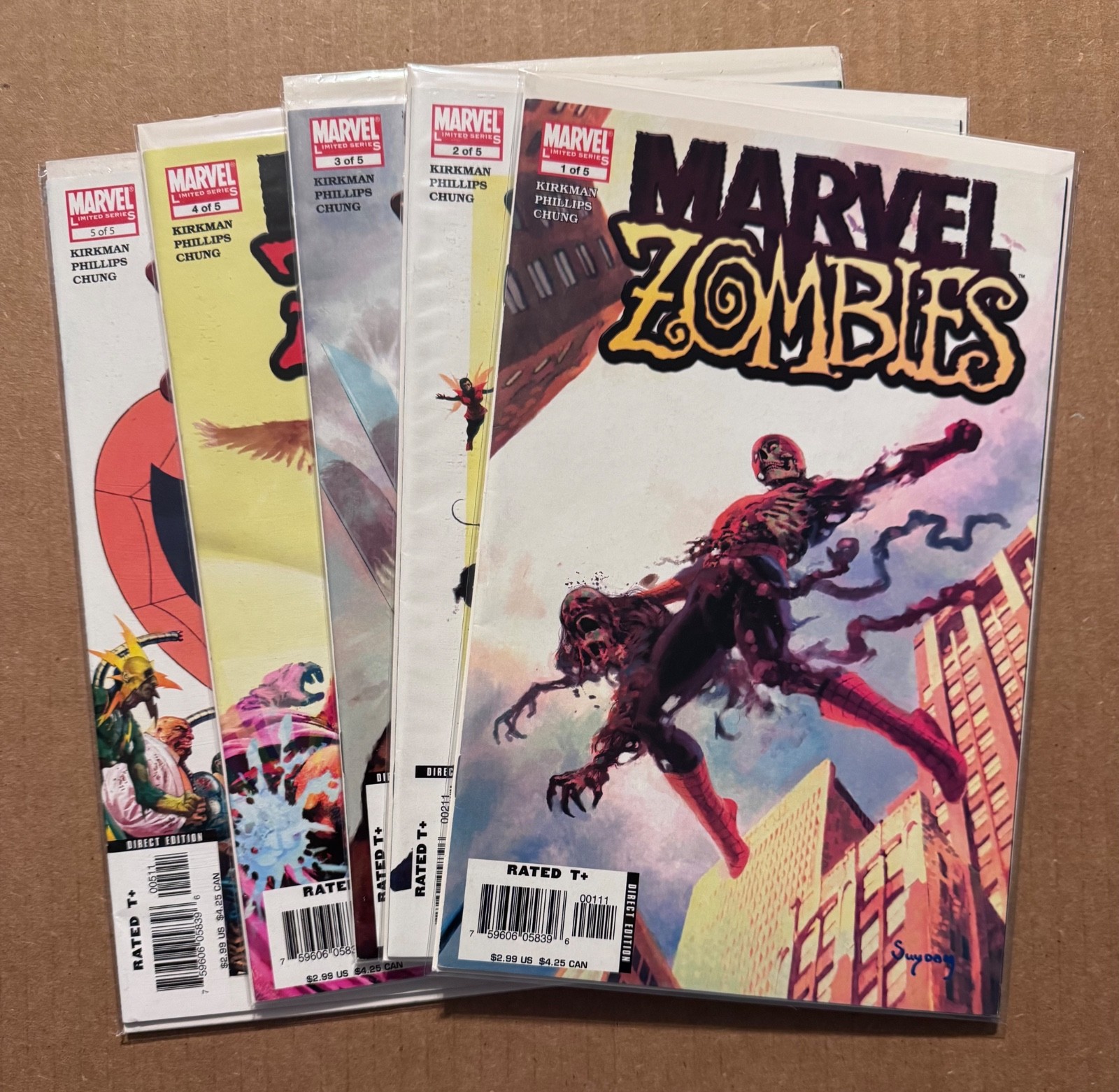 Marvel Zombies #1-5 Complete Series (Marvel Comics February 2006) Marvel Zombies #1-5 Complete Series (Marvel Comics February 2006)