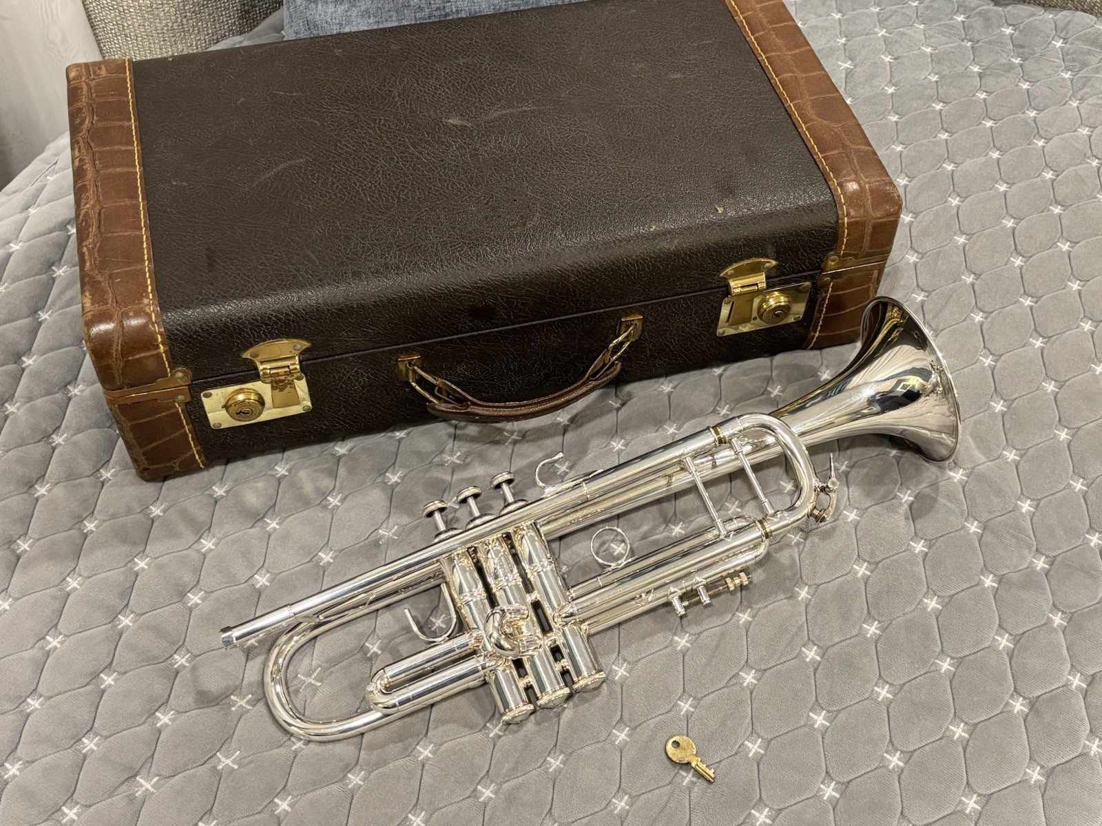 Vincent Bach Stradivarius Bb Trumpet 37 Silver Plated Time Capsule 1974 Mint