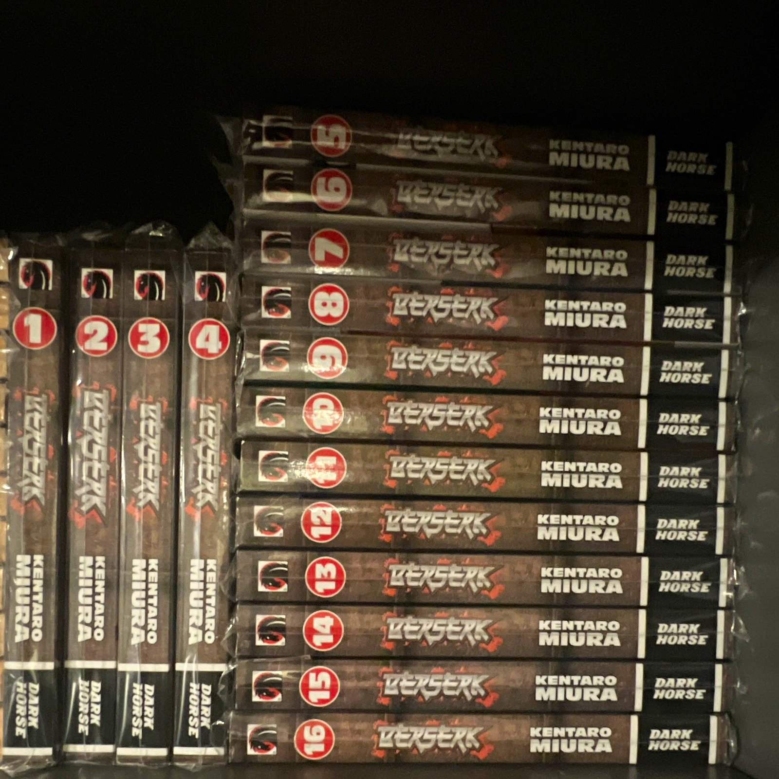Berserk Manga Vol. 1-30 Set by Kentaro Miura - Dark Horse Publisher