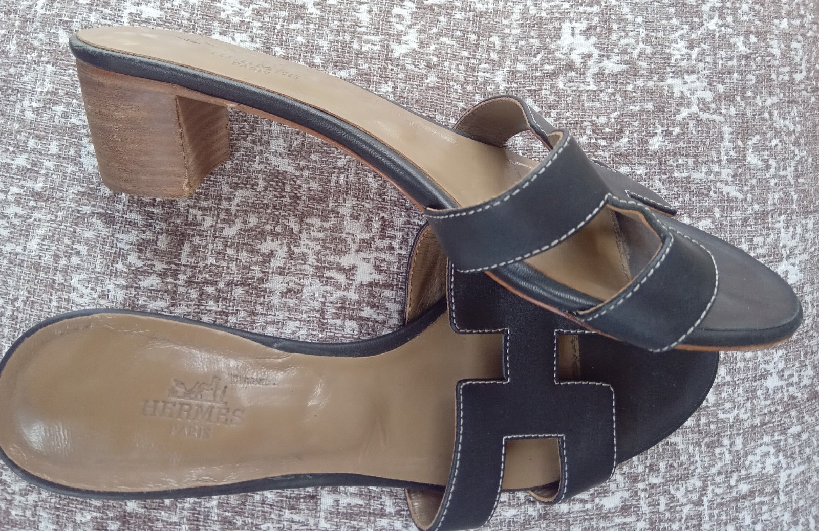 Authentic HERMES Oasis Sandals Black Leather Brown 39 US 9 Authentic HERMES Oasis Sandals Black Leather Brown 39 US 9