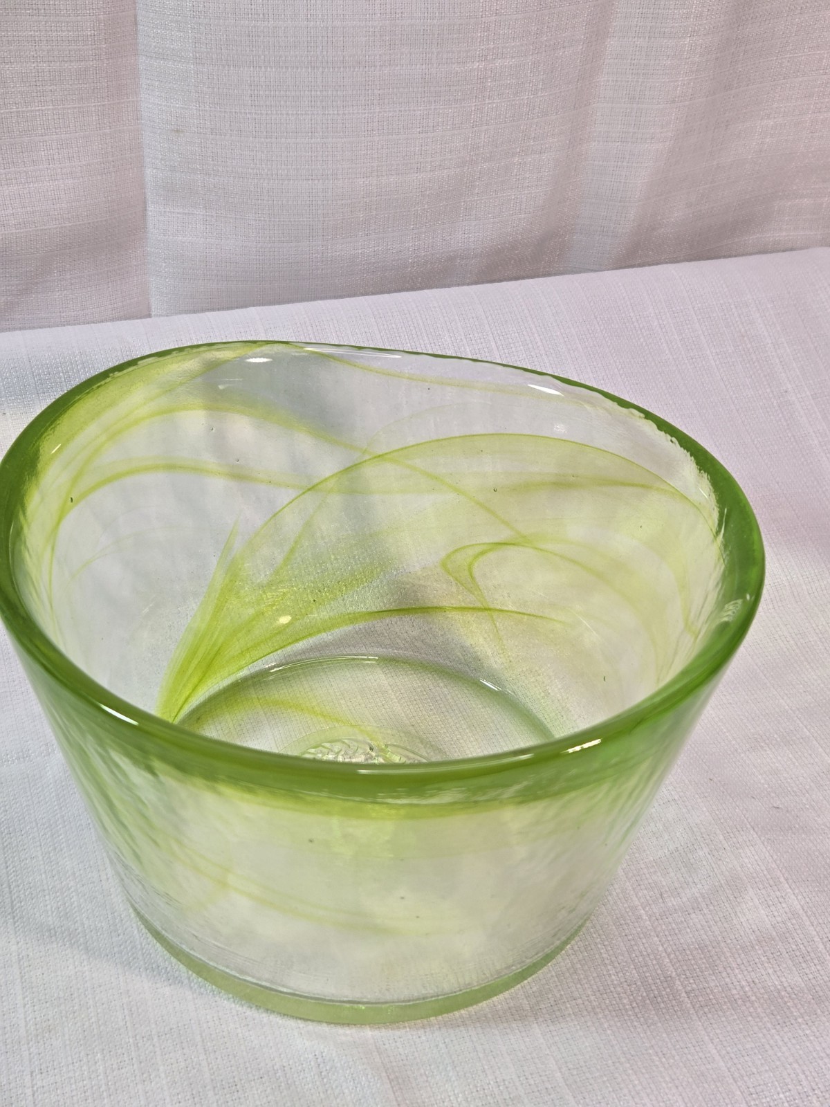 Vintage Kosta Boda Lime Green Bowl Swirl Art Glass Dish 7\