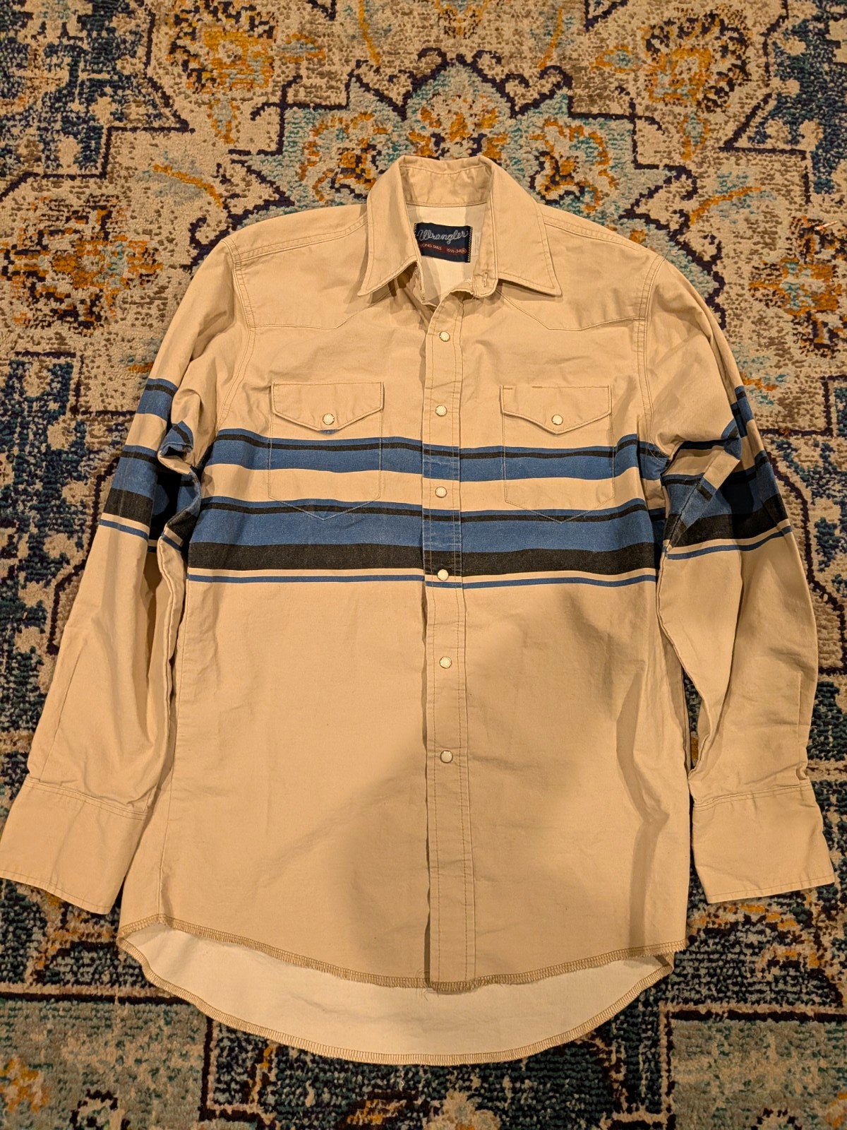 VNTG Wrangler Men\'s M Western Snap Button-Up Shirt Long Sleeve Striped Pockets VNTG Wrangler Men\'s M Western Snap Button-Up Shirt Long Sleeve Striped Pockets