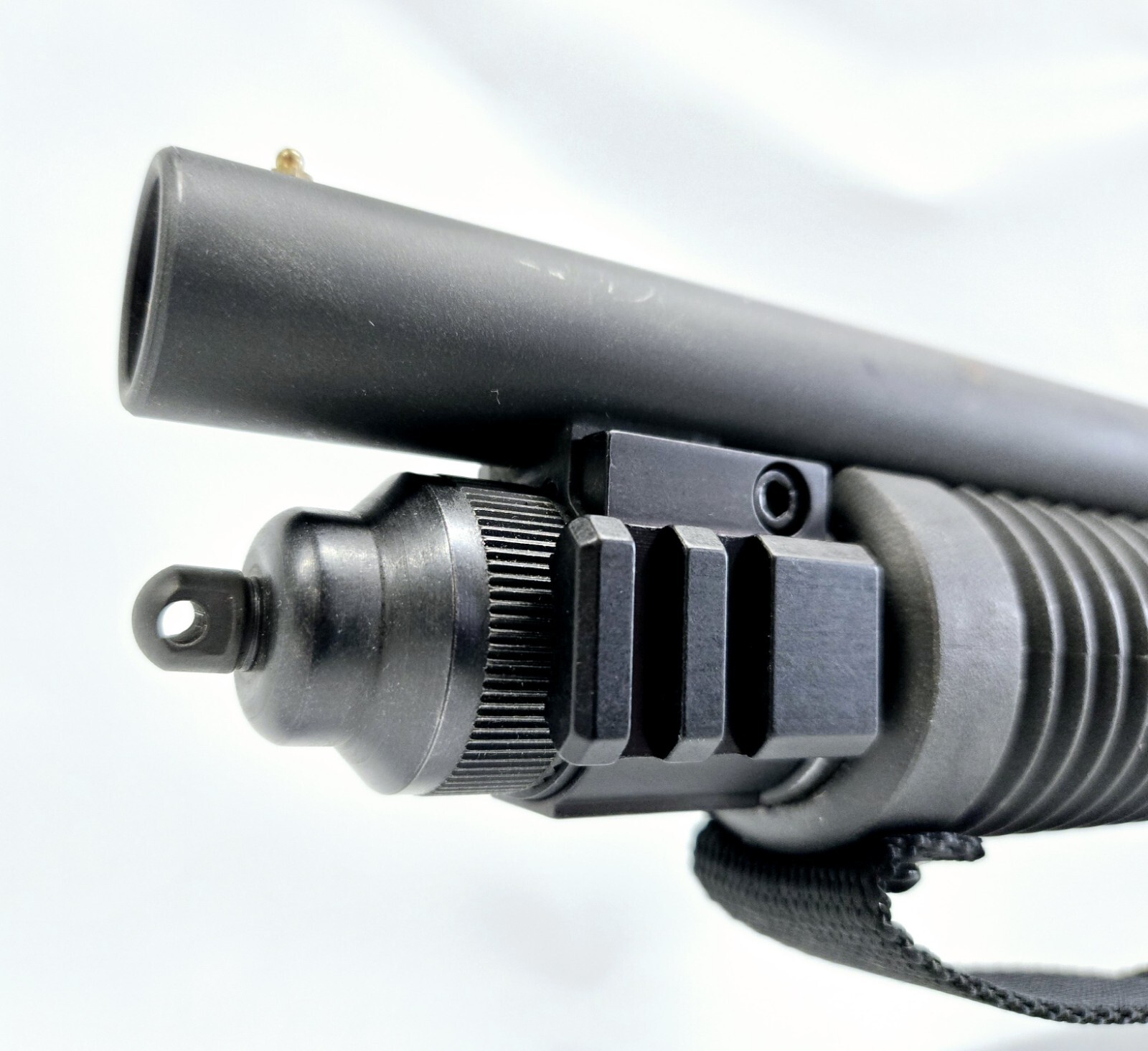 2 Rail Light Mount for Mossberg 590 12 Gauge 2 Rail Light Mount for Mossberg 590 12 Gauge