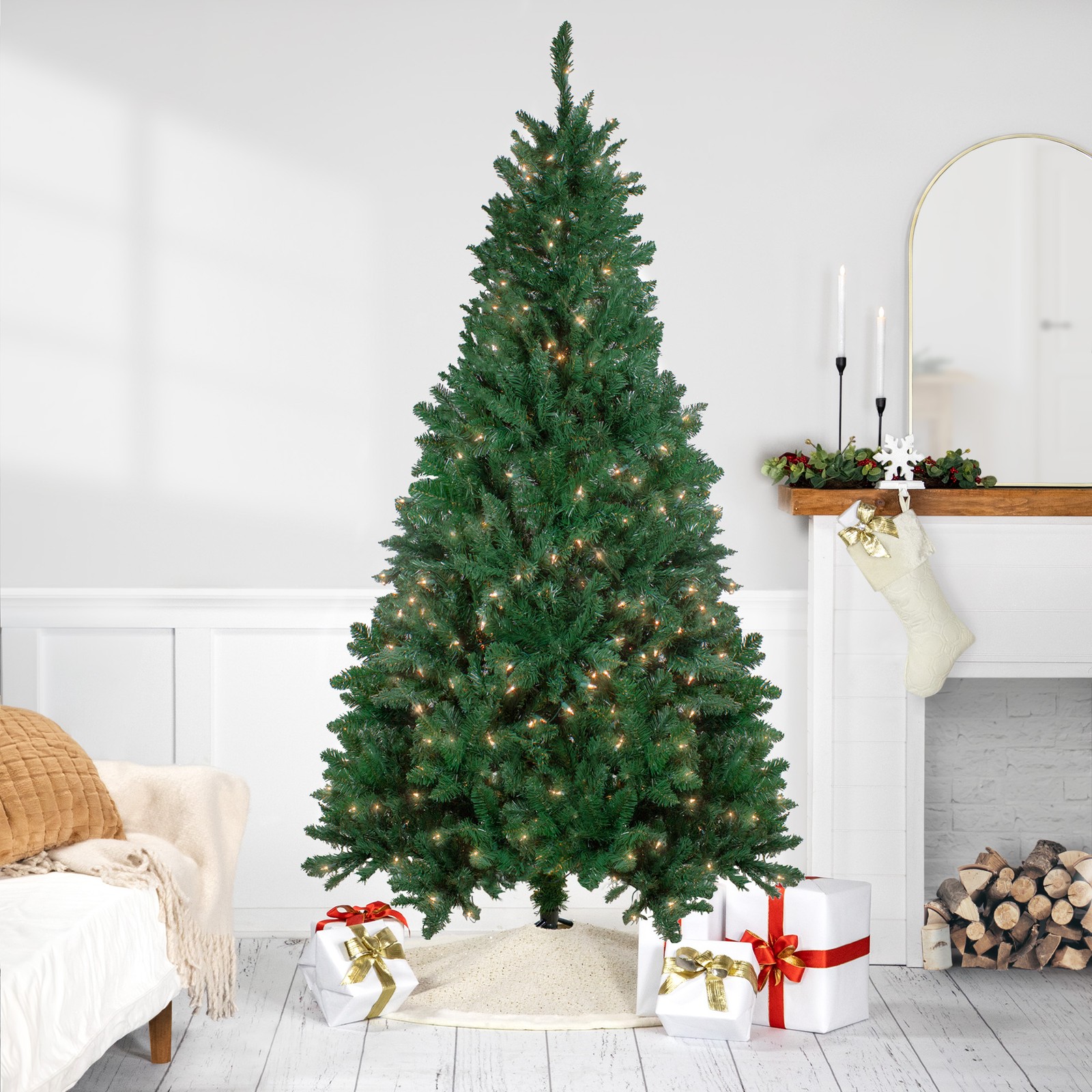 Northlight 7.5ft Madison Pine Artificial Christmas Tree Warm White LED Lights