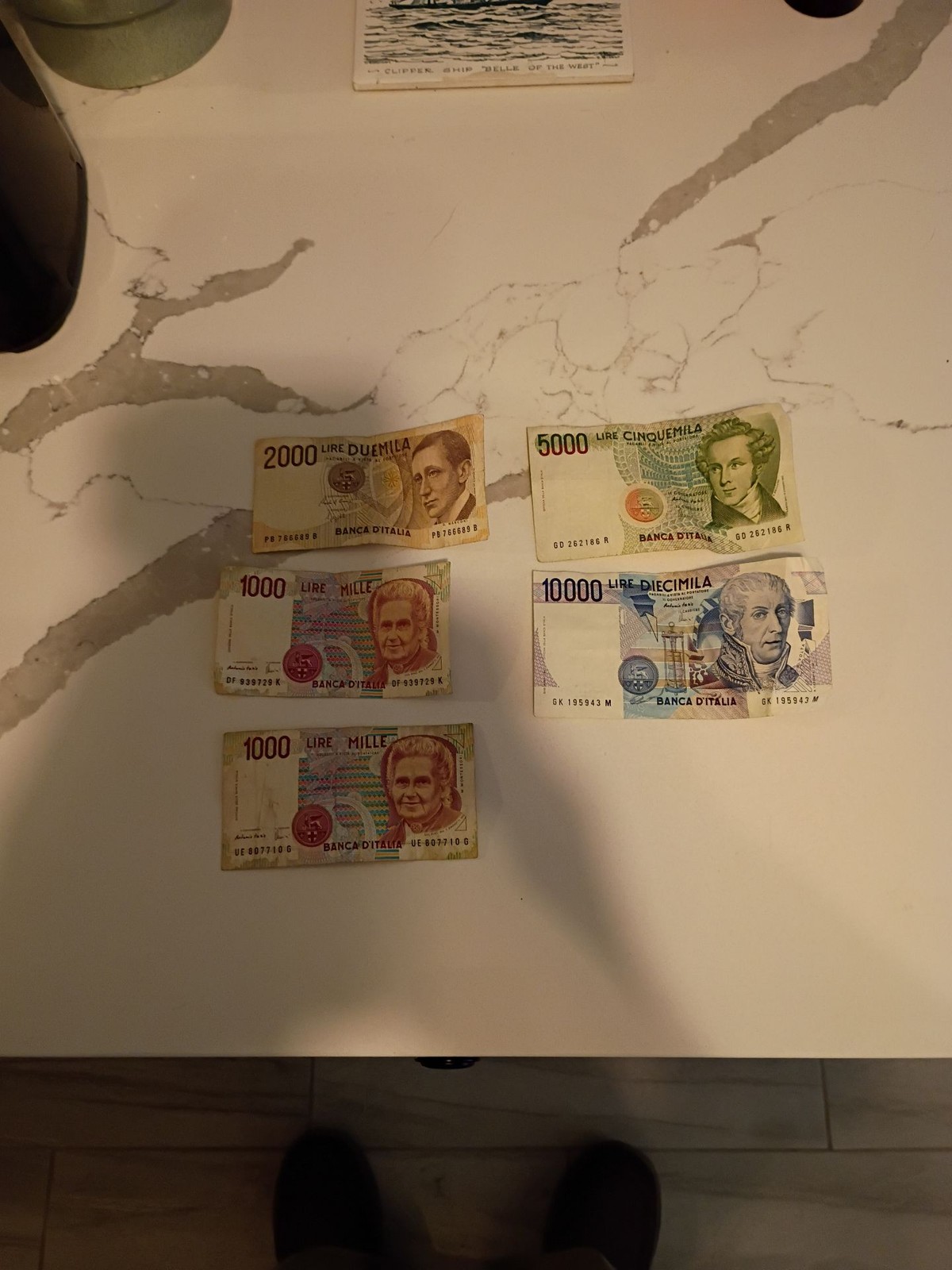 Vintage Italian Lire Banknotes Collection - Set of 5 (1000, 2000, 5000, 10000) Vintage Italian Lire Banknotes Collection - Set of 5 (1000, 2000, 5000, 10000)