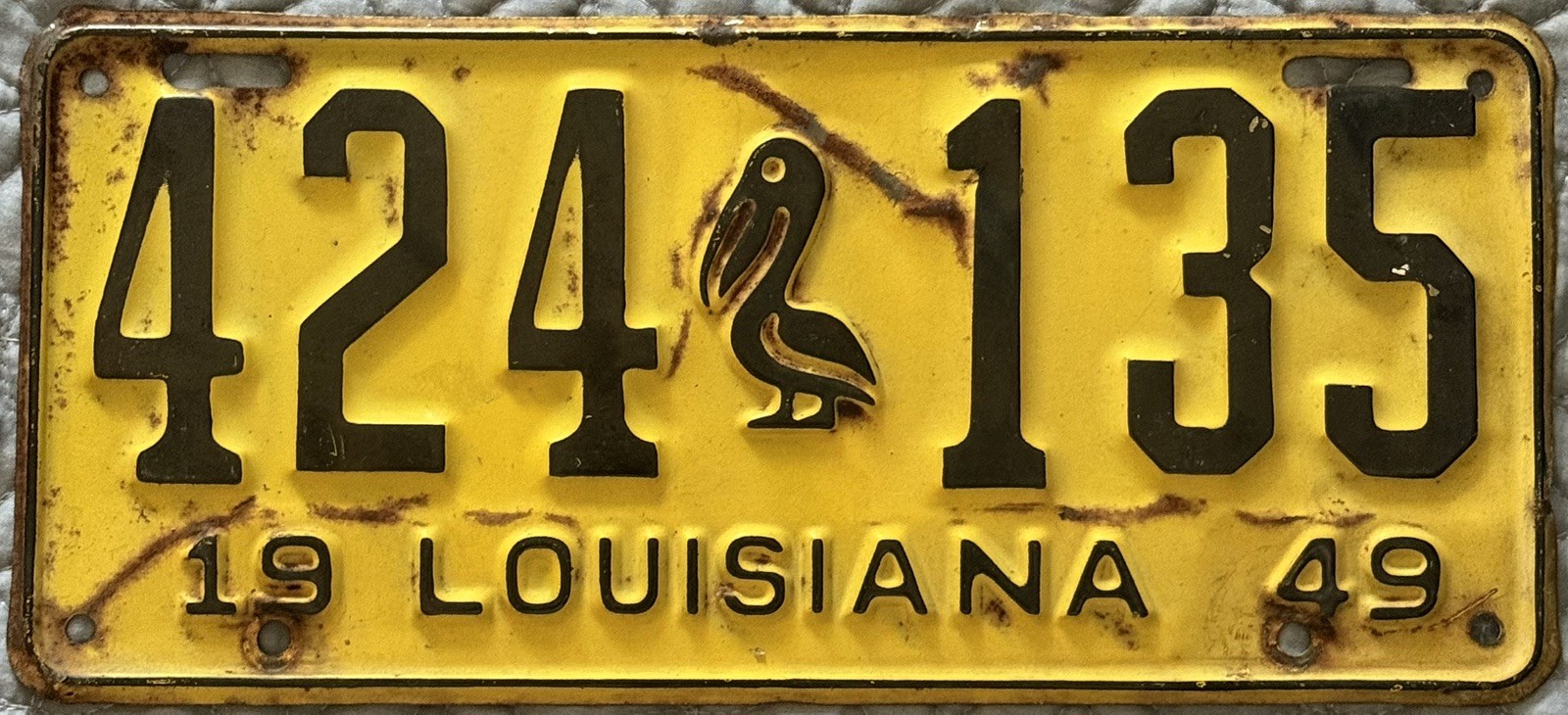 Vintage 1949 Louisiana Pelican License Plate 424 135 Vintage 1949 Louisiana Pelican License Plate 424 135