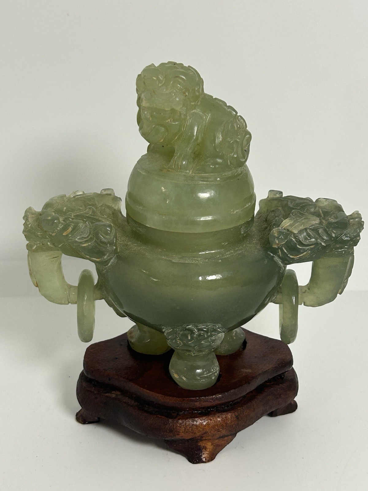 Chinese Carved Jade Koro, Censer Qing Dynasty, 19th C Chinese Carved Jade Koro, Censer Qing Dynasty, 19th C