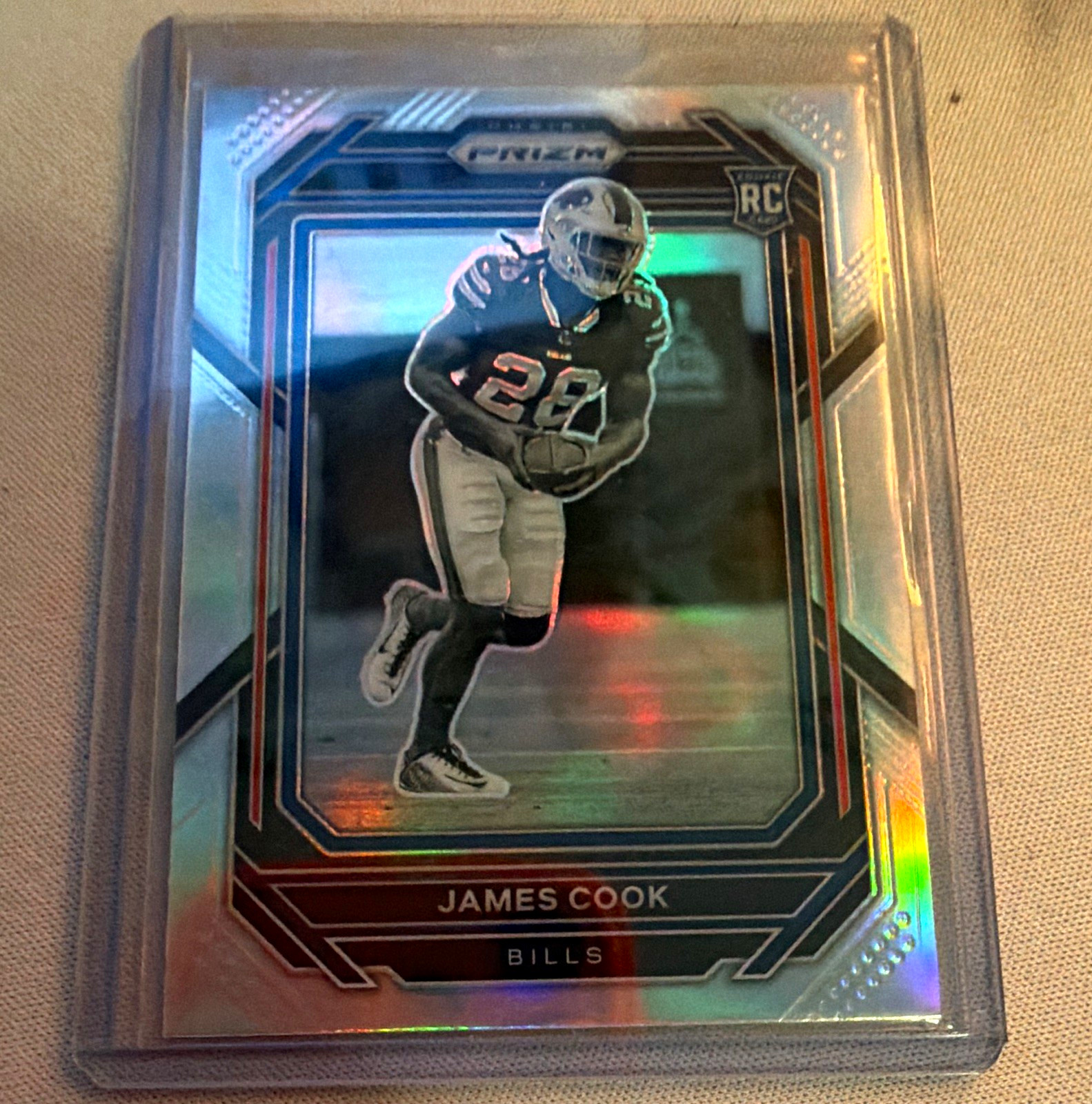 Panini 2022 Prizm Football negative Prizm Rookie Variation James Cook Bills #319