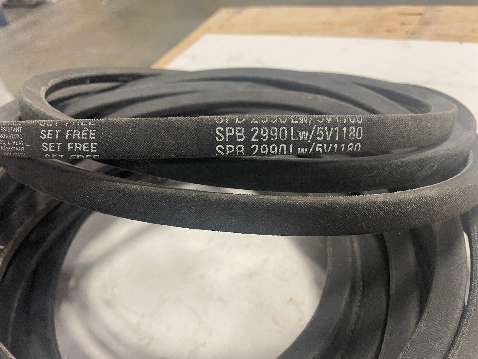 1pc MITSUBOSHI 2990LW/5V1180 Timing V BELT 1pc MITSUBOSHI 2990LW/5V1180 Timing V BELT