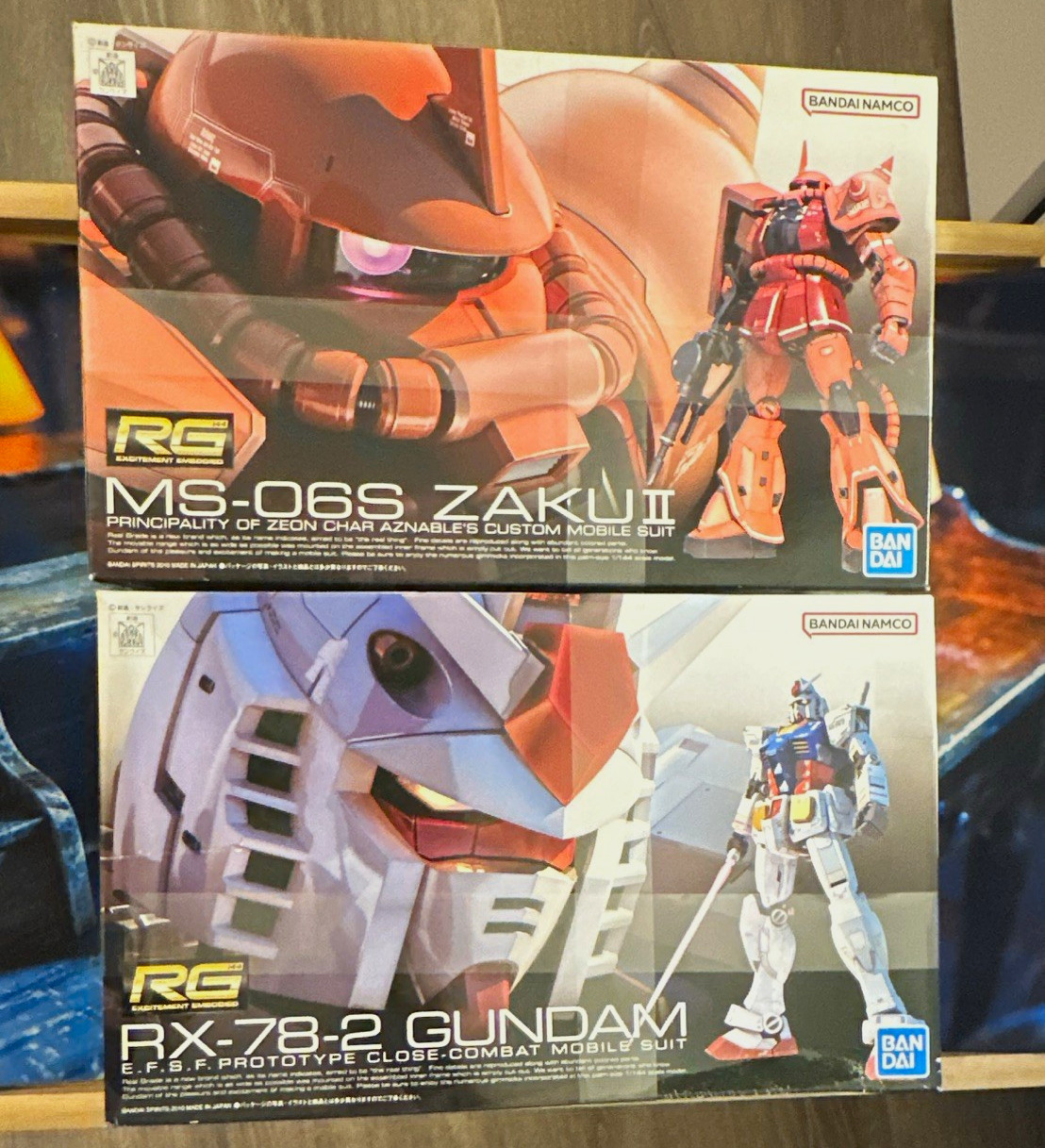 Bandai RG 1/144 RX-78-2 Gundam #01 & Char\'s Zaku II #04 Model Kit Set NEW