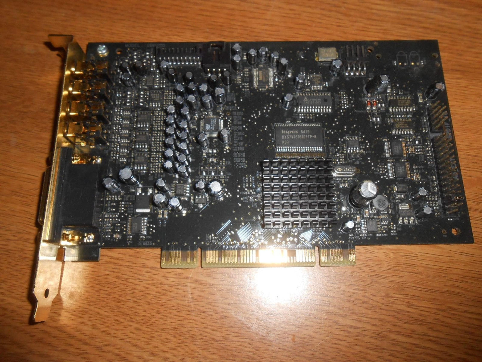 CREATIVE SOUND BLASTER X-FI 7.1 PCI SOUND CARD W/AD-LINK PORT DELL CT602 SB0460 CREATIVE SOUND BLASTER X-FI 7.1 PCI SOUND CARD W/AD-LINK PORT DELL CT602 SB0460