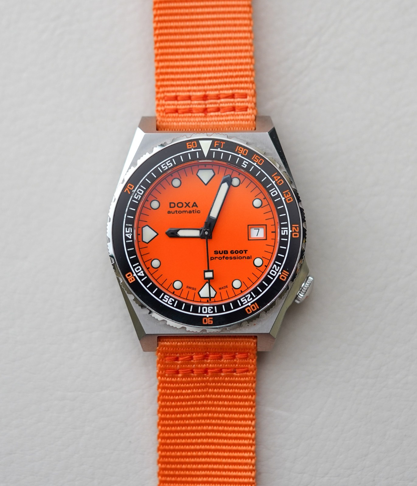 Doxa SUB 600T Professional Ceramic Inlay 861.10.351.21-N Men\'s Steel Watch