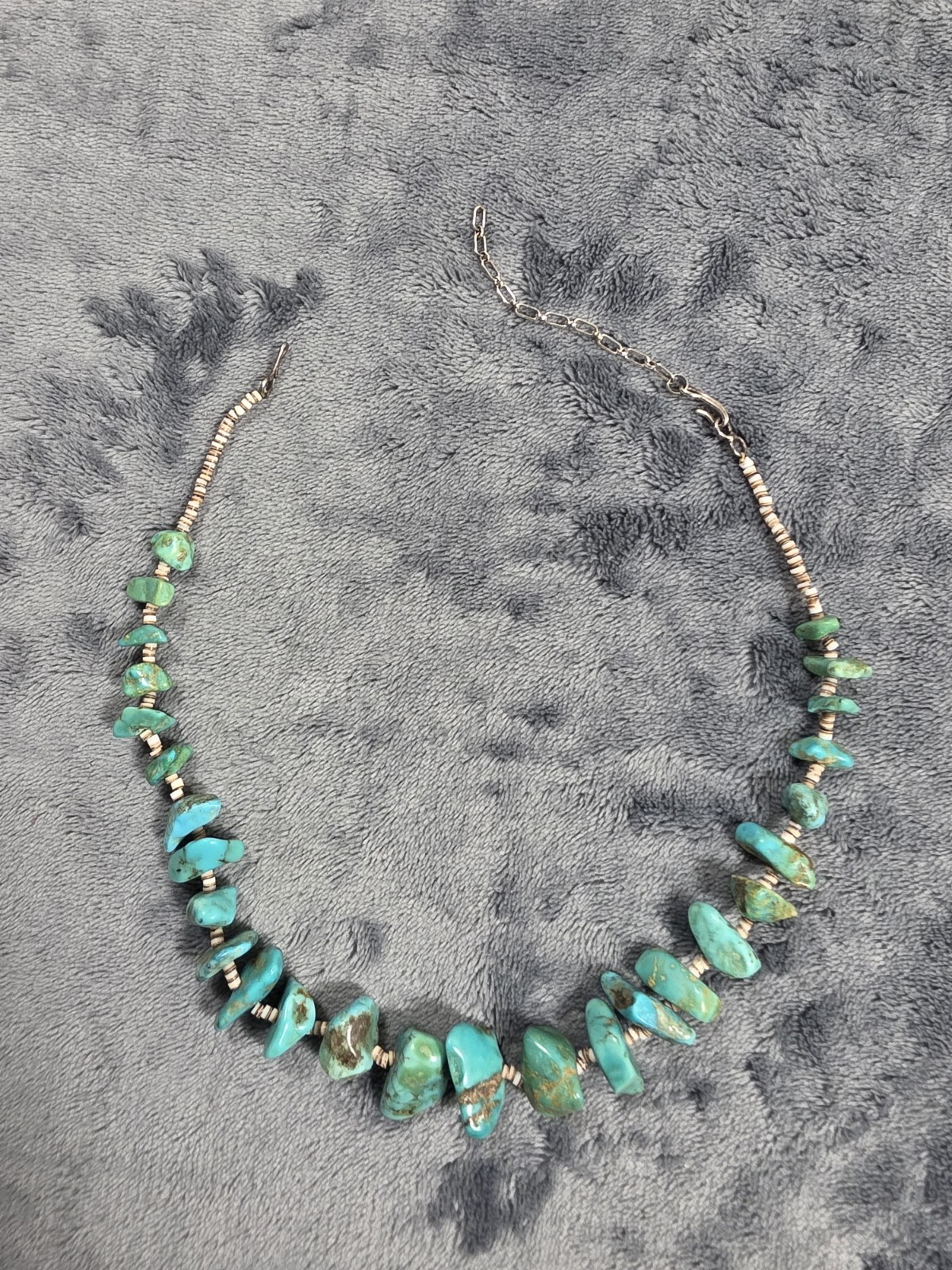 Vintage Native American necklace turquoise nuggets & white shell heishi beads